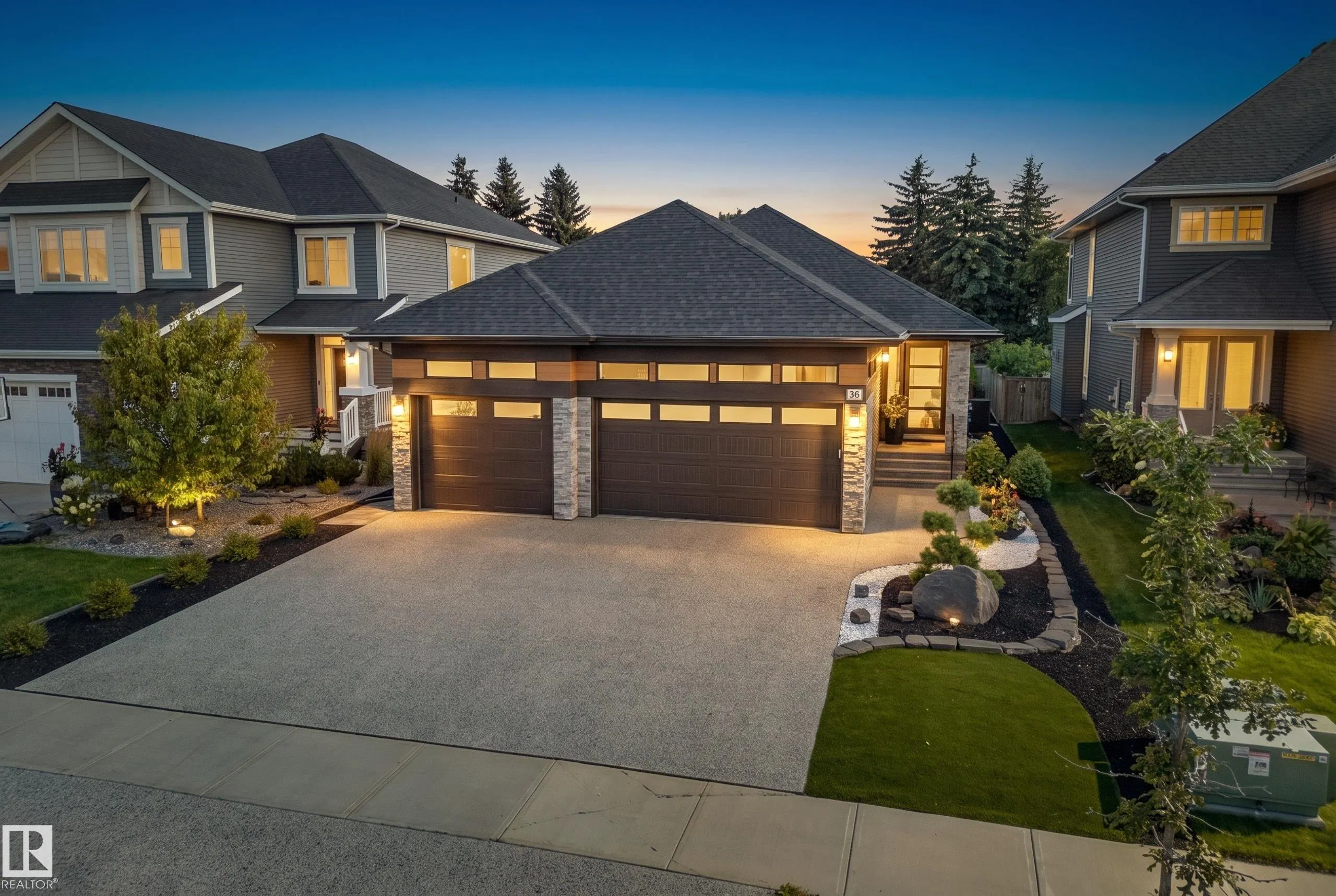 36 ENCHANTED WAY