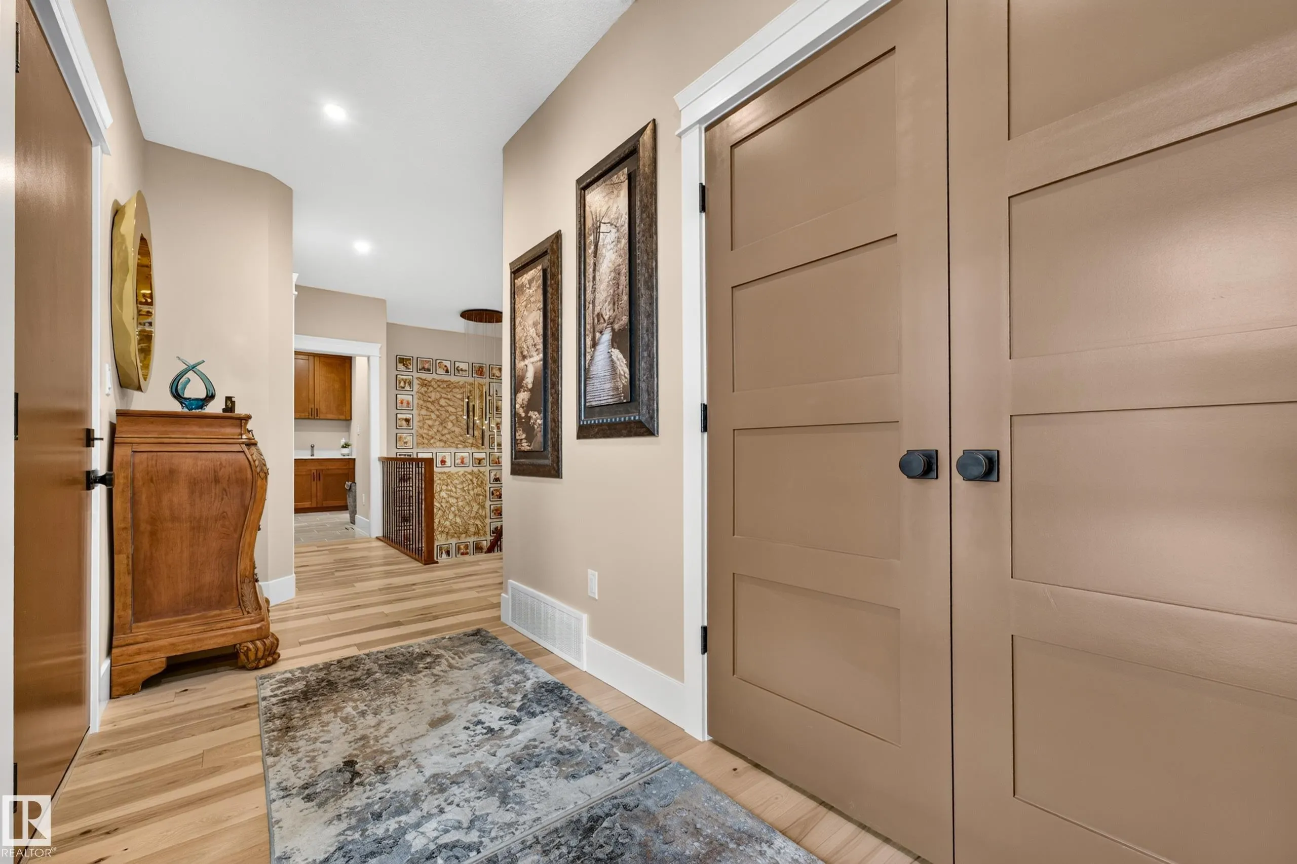 36 ENCHANTED WAY