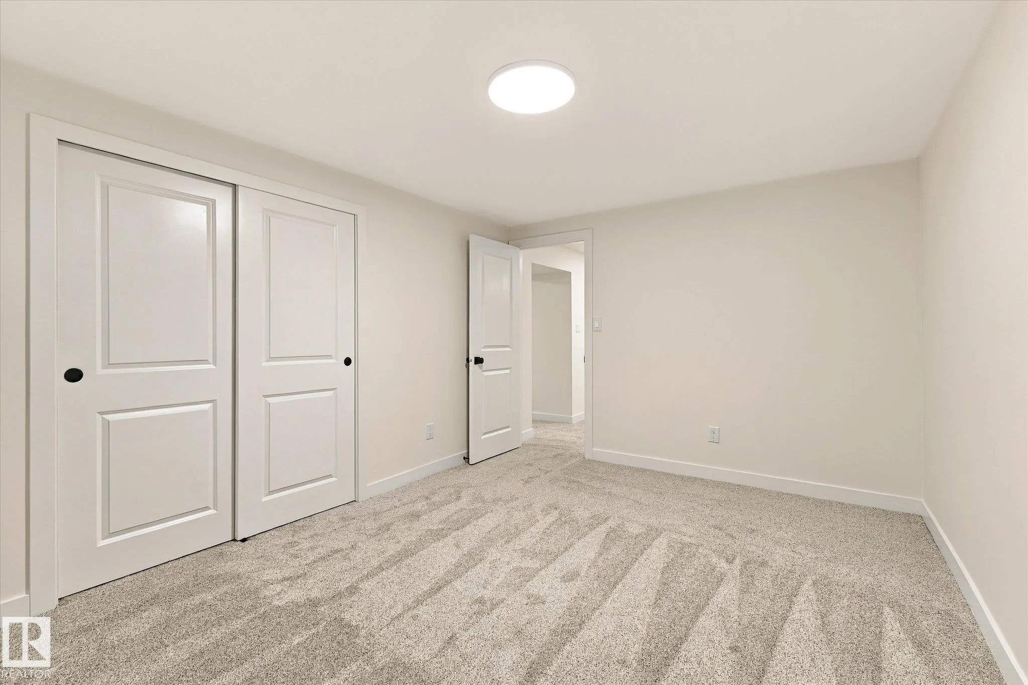 26 EAGLE Drive