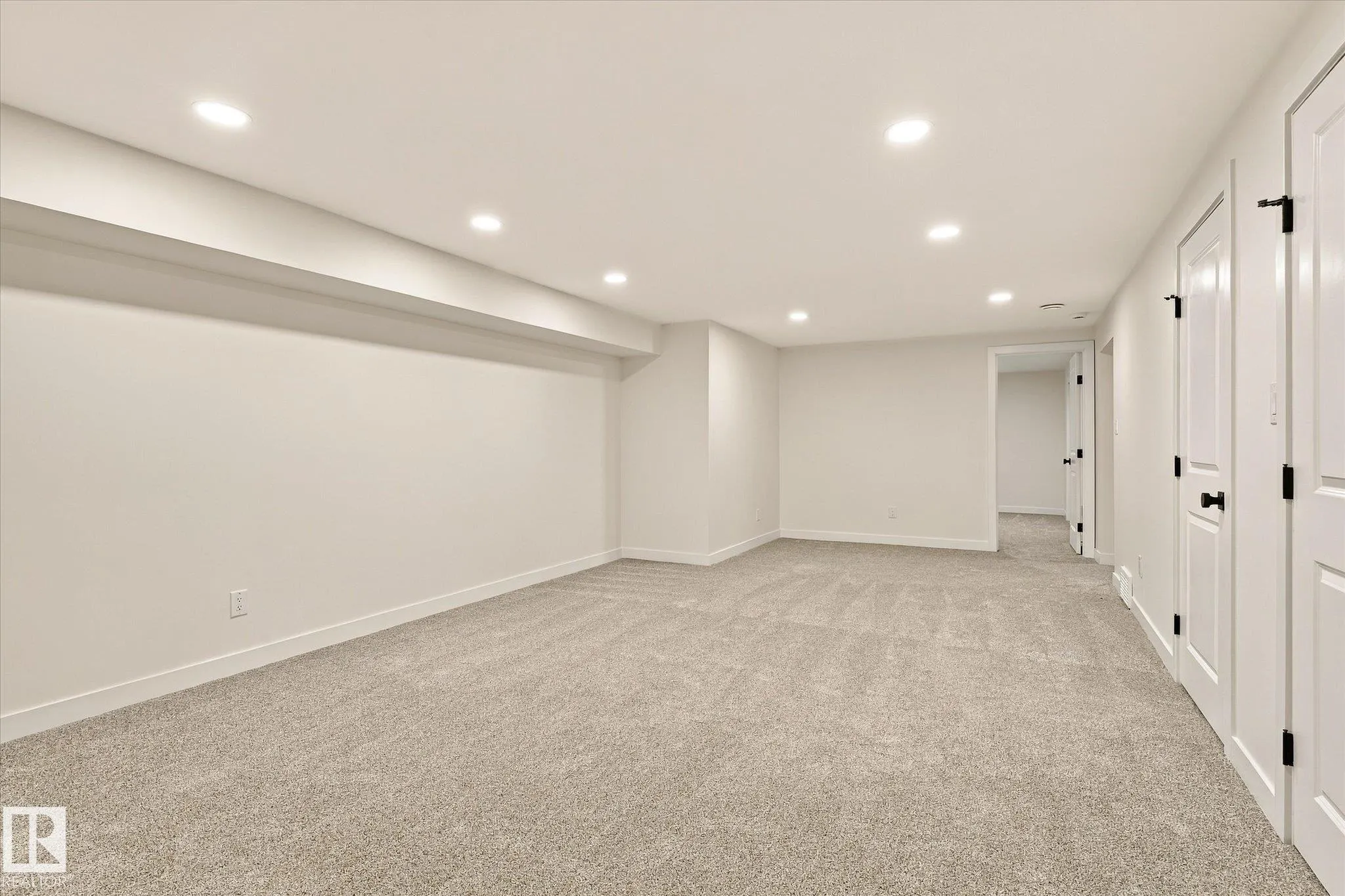 26 EAGLE Drive