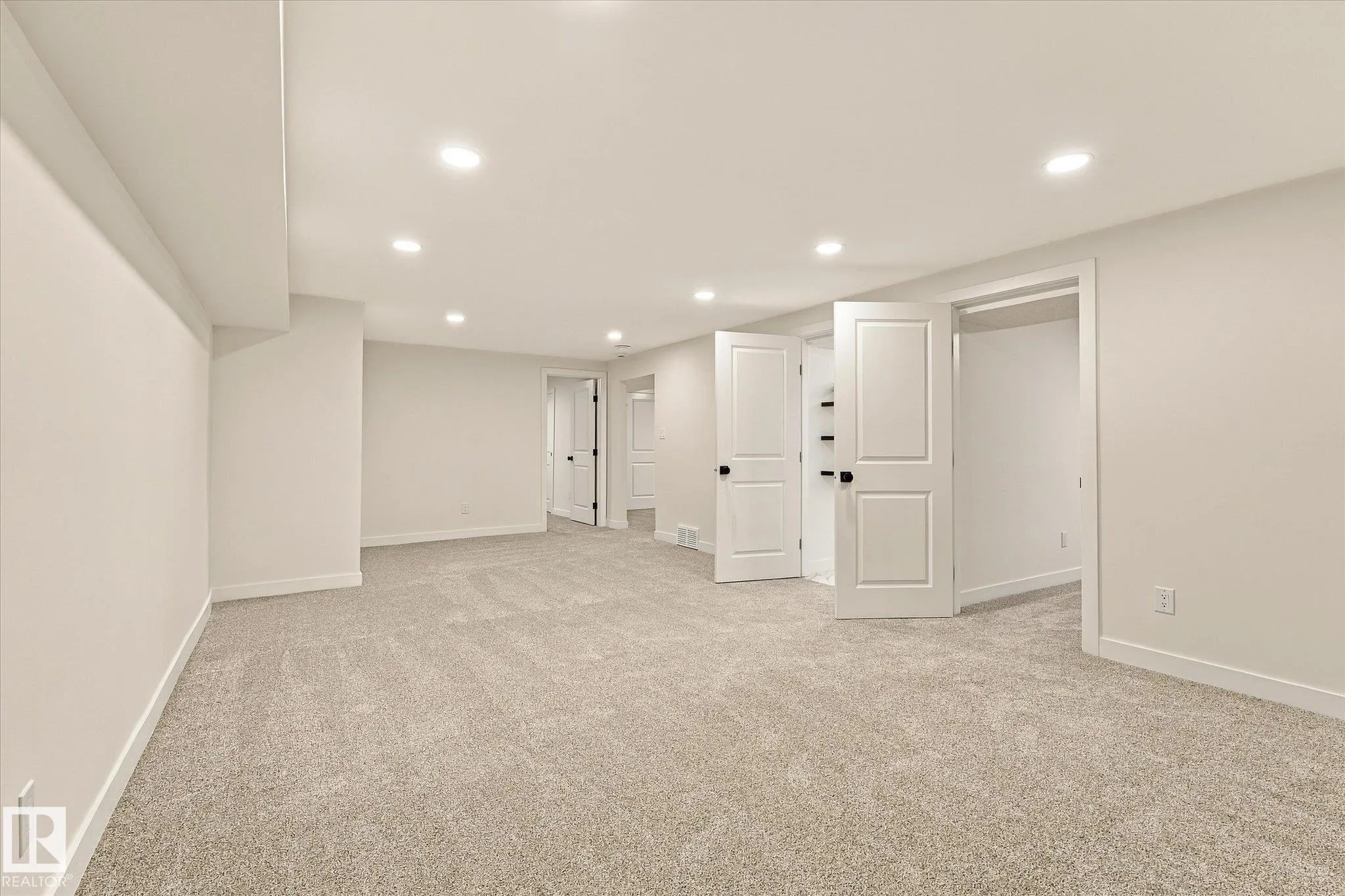 26 EAGLE Drive