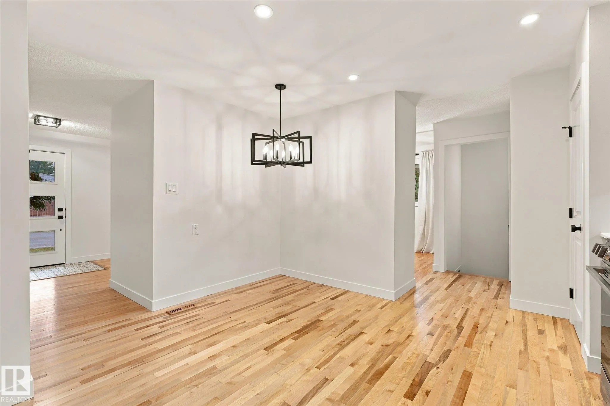 26 EAGLE Drive
