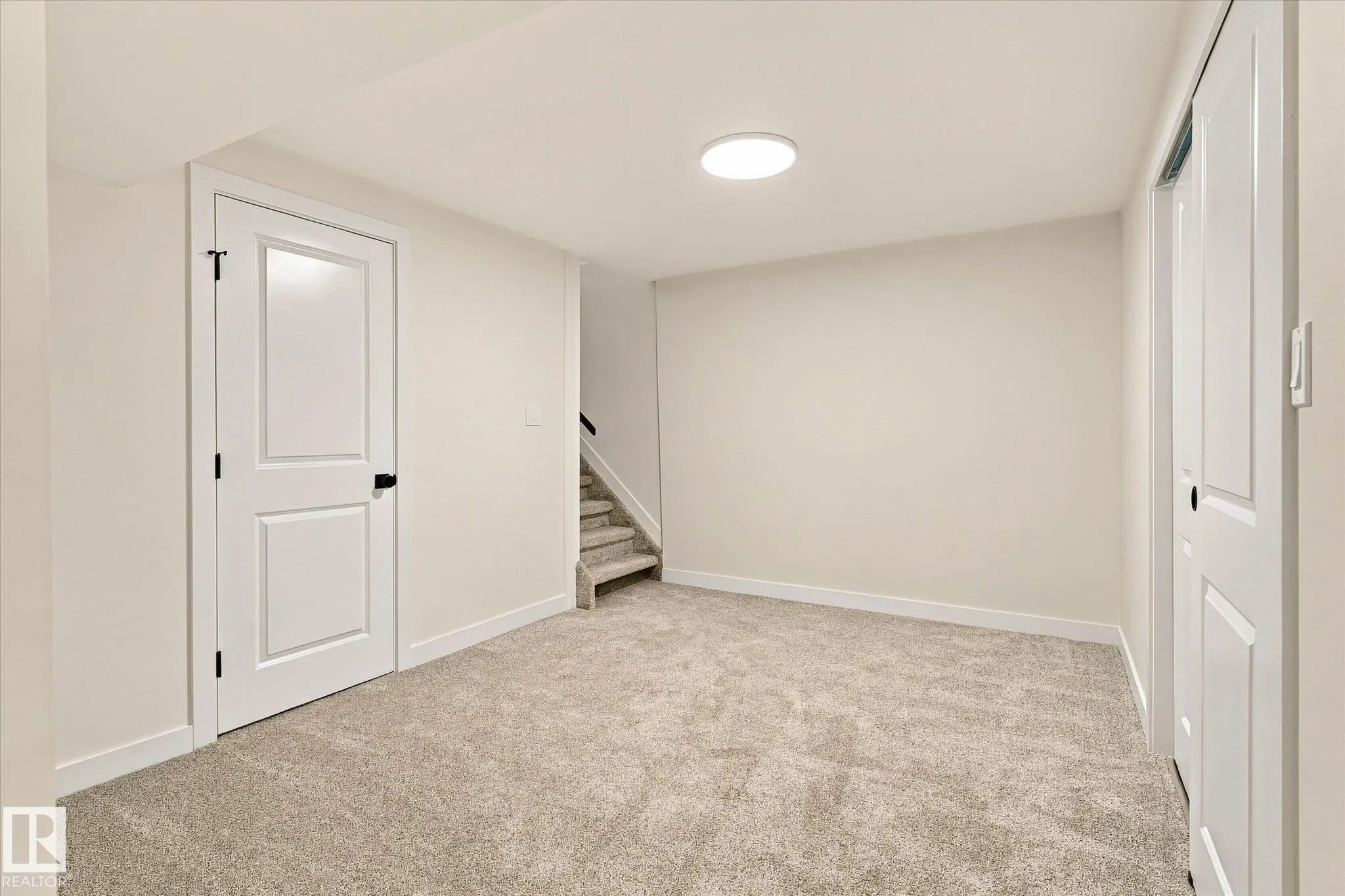 26 EAGLE Drive