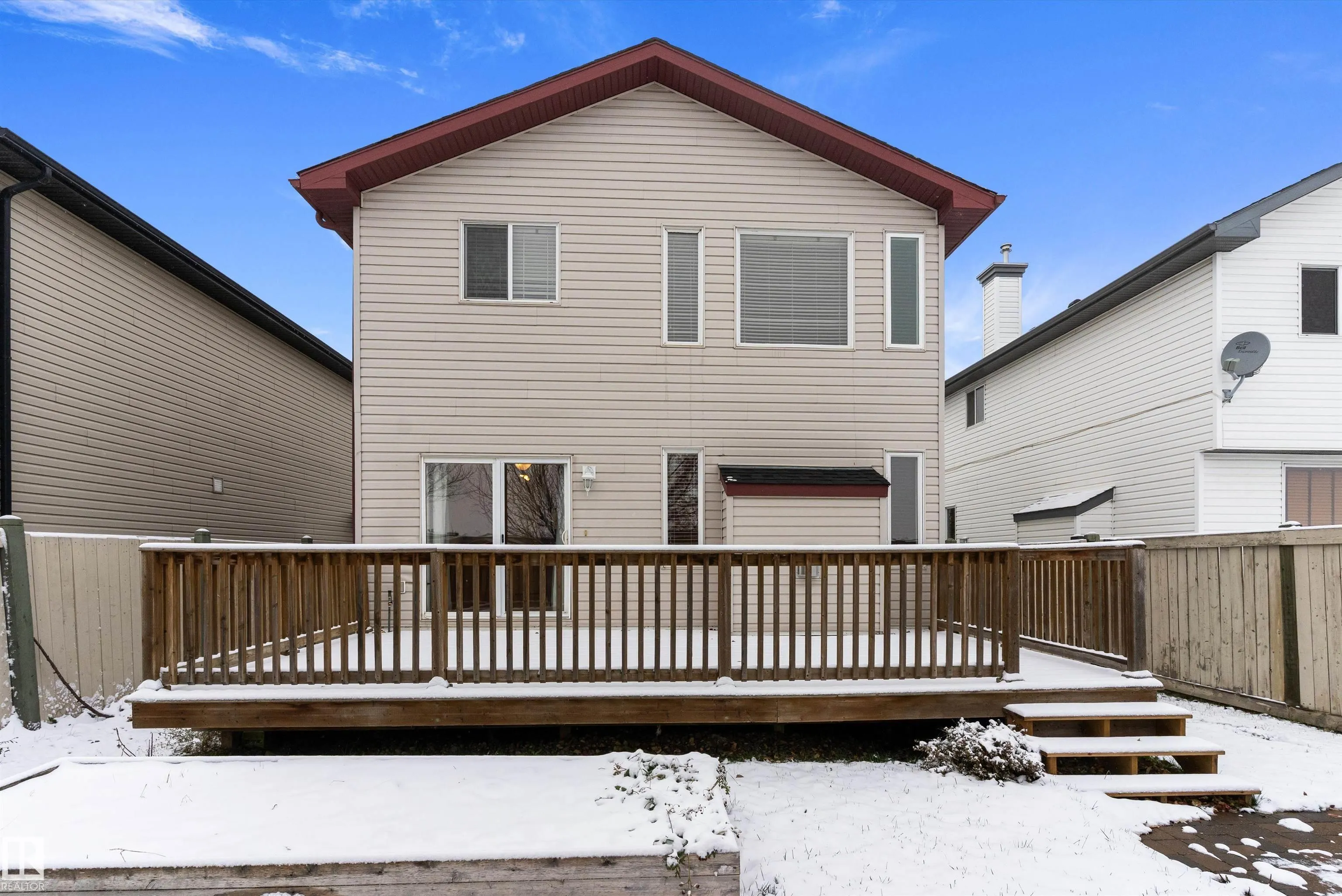 28 LEYLAND Way