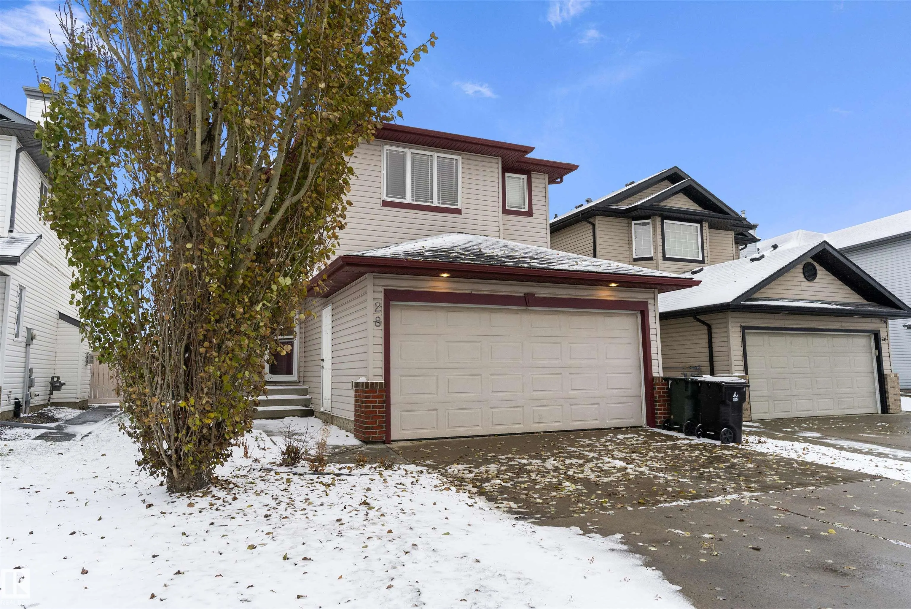 28 LEYLAND Way