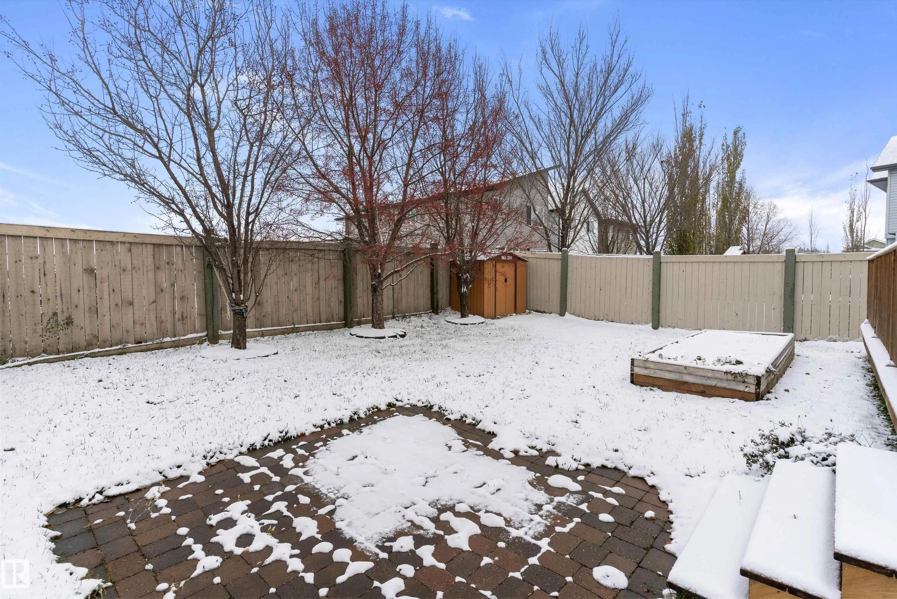28 LEYLAND Way