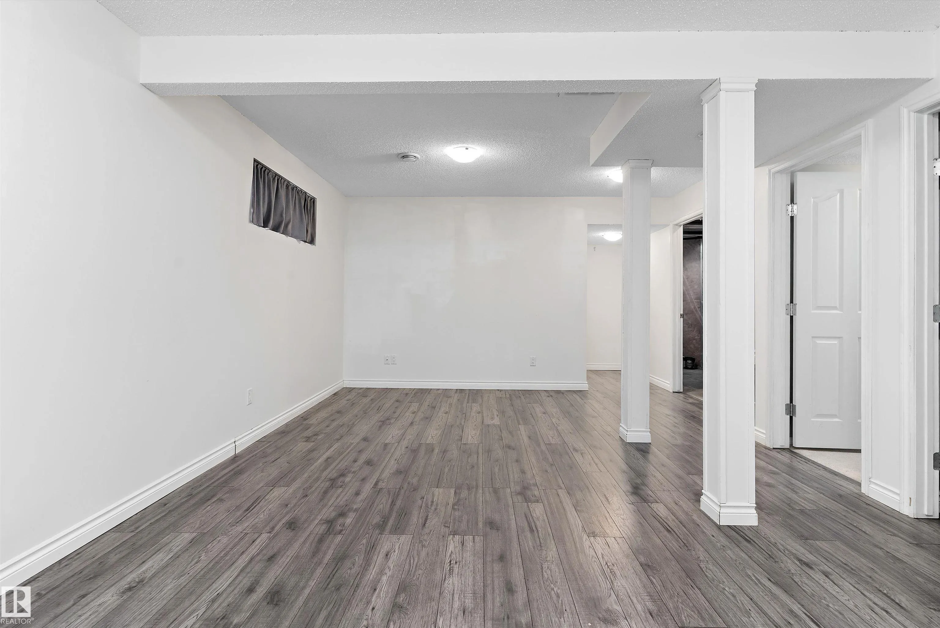 28 LEYLAND Way