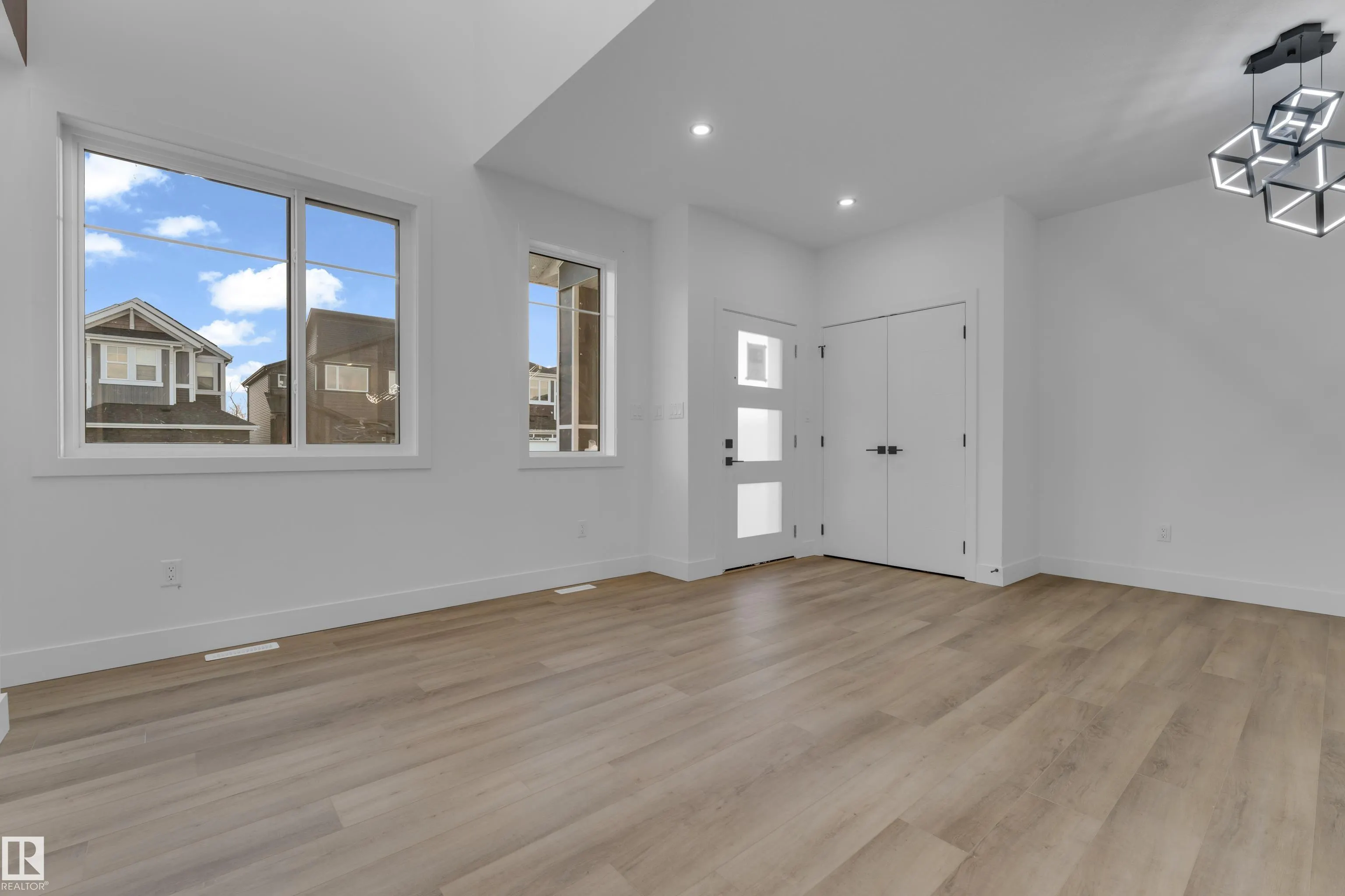 130 STONEHOUSE WAY Way