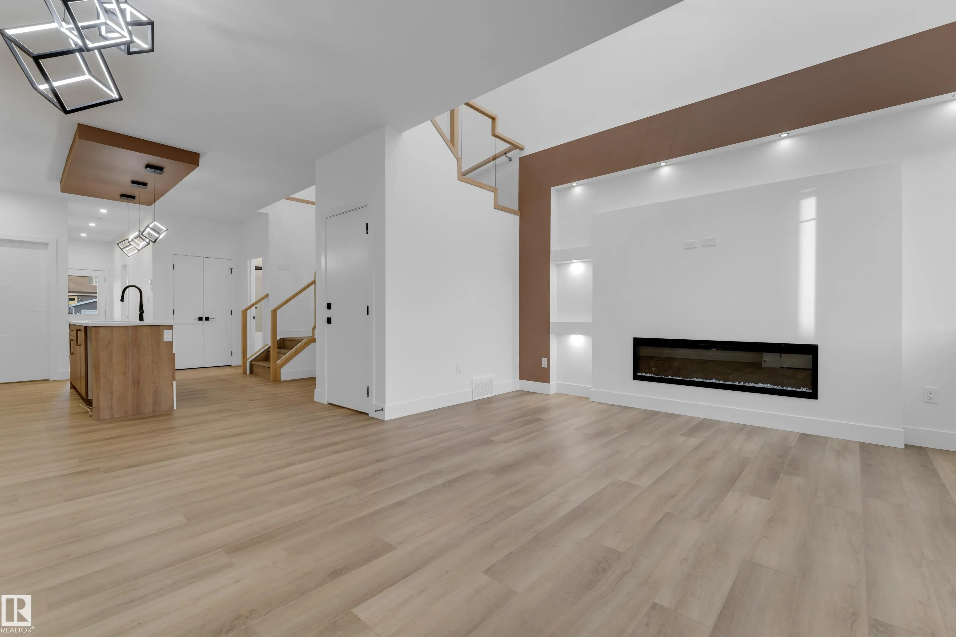 130 STONEHOUSE WAY Way