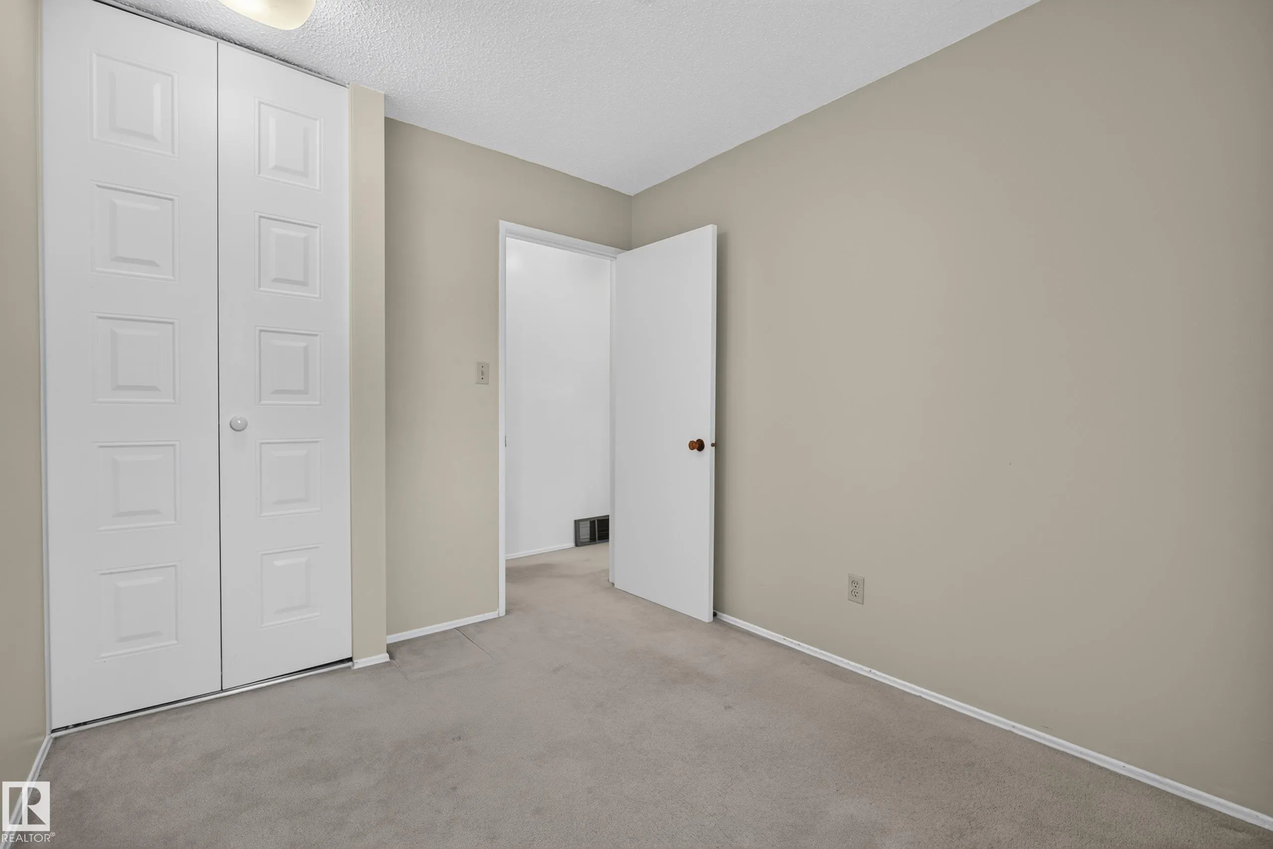181 TUDOR Lane