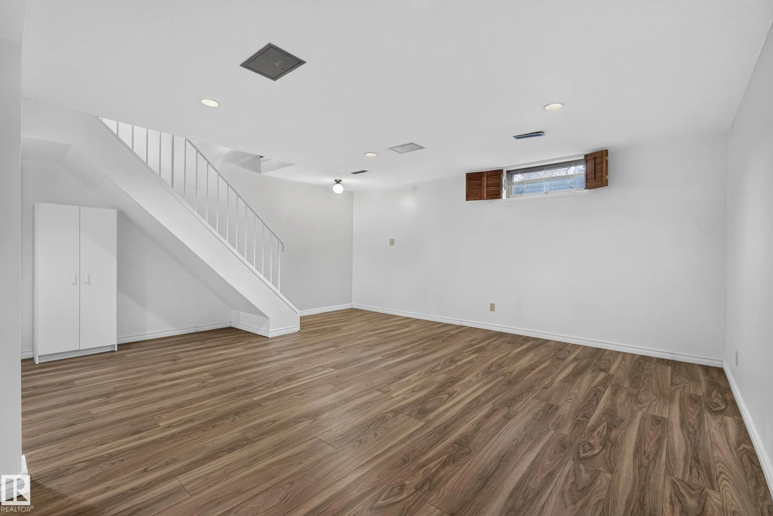 181 TUDOR Lane