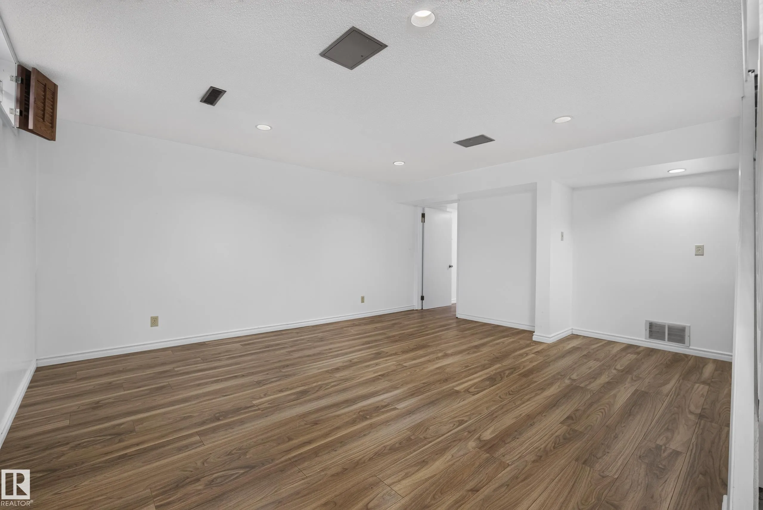 181 TUDOR Lane