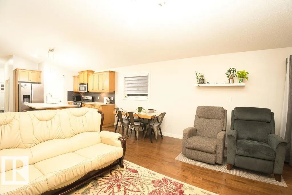 6103 60 Street