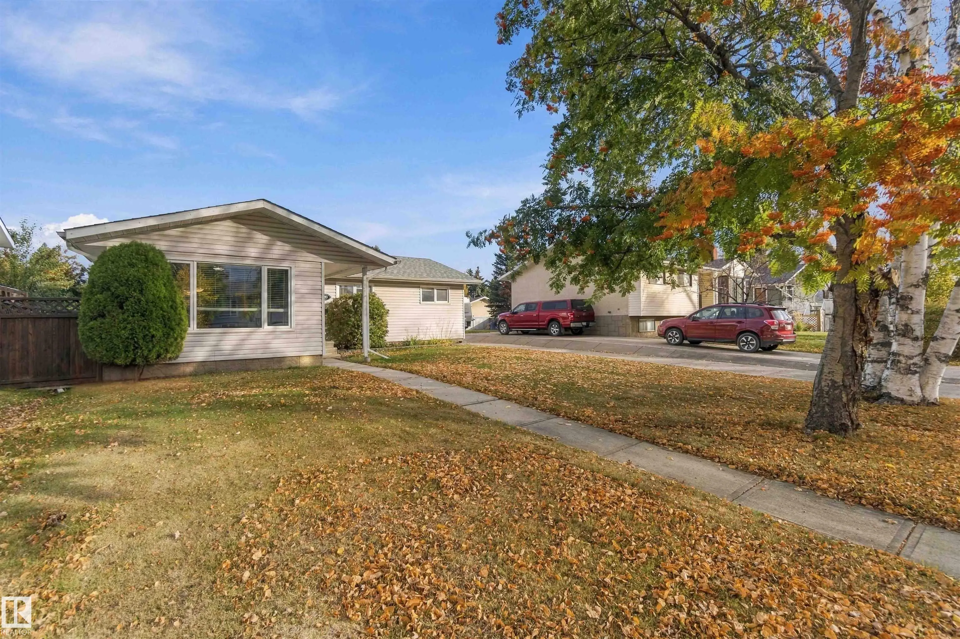 59 ROSEWOOD Drive