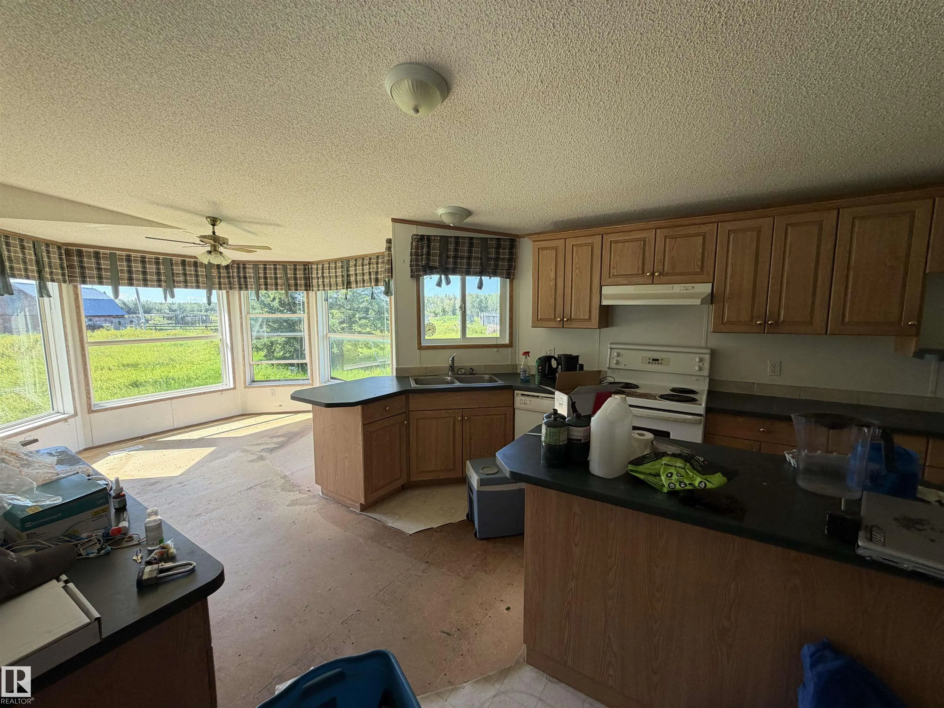 14323 TOWNSHIP 592
