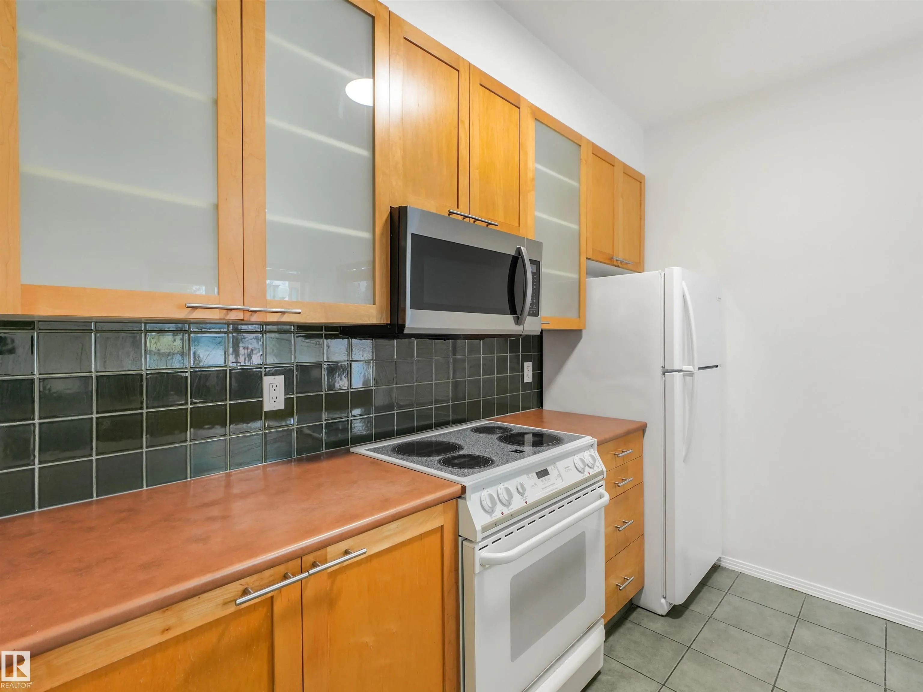 10023 110 Street