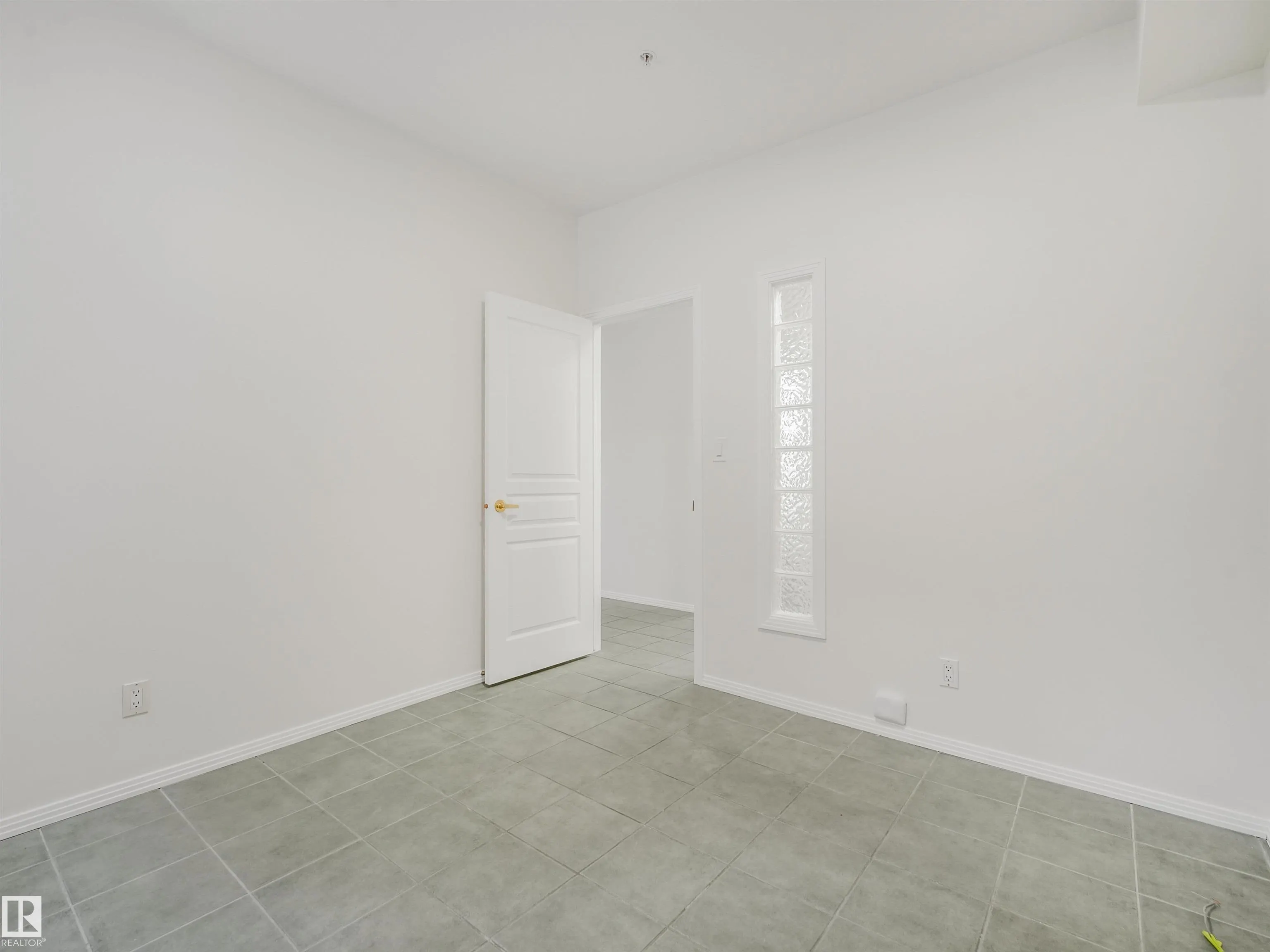 10023 110 Street