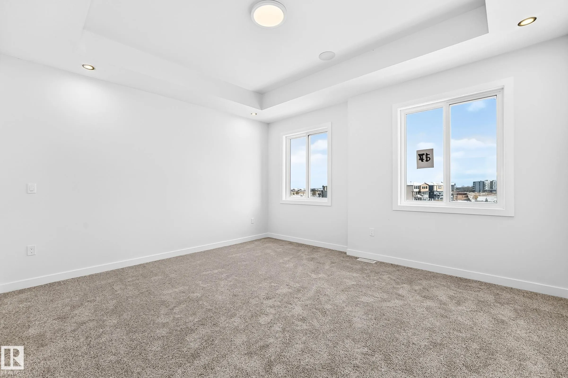 17 TILIA Place