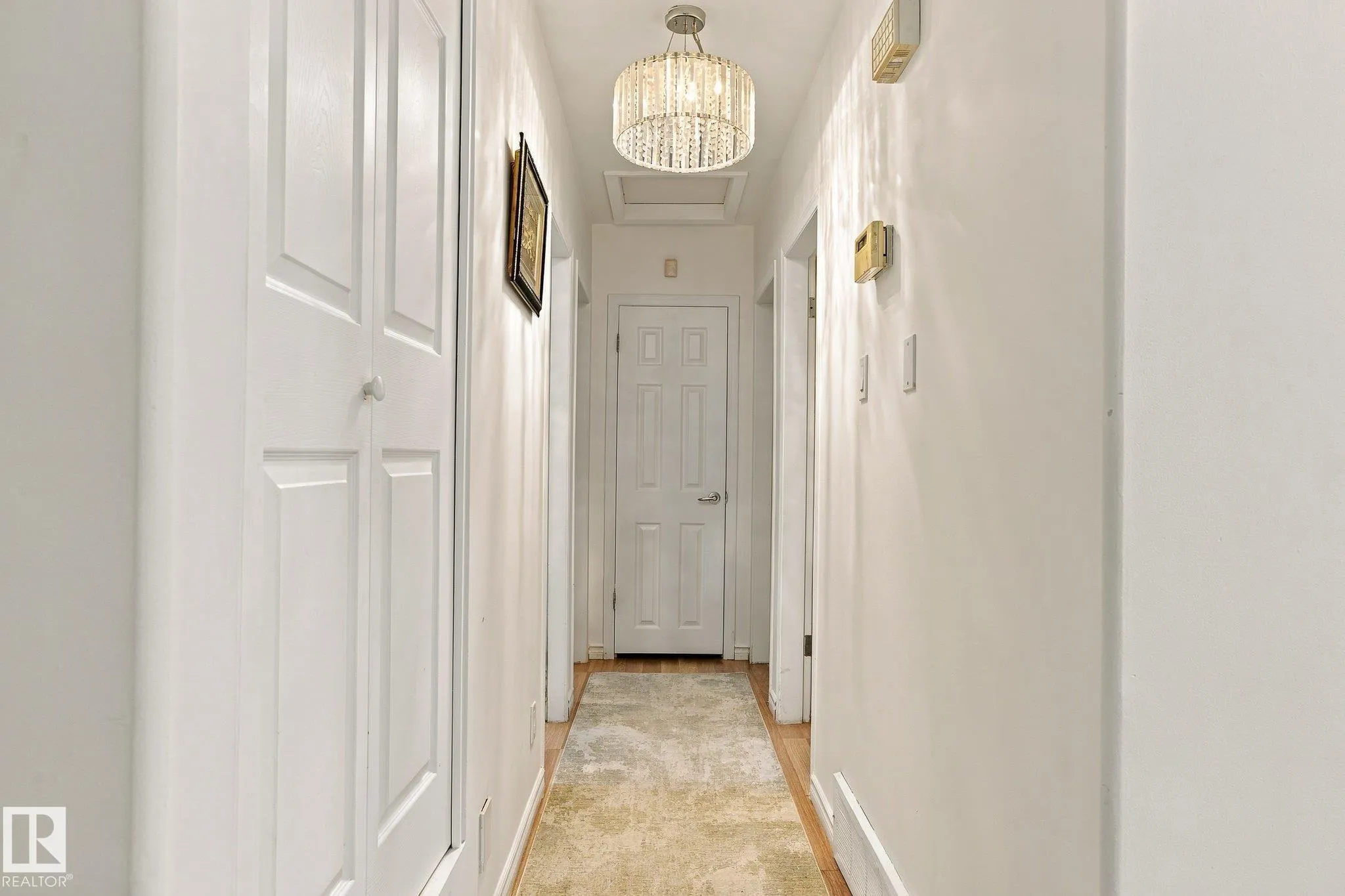 11203 136 Avenue