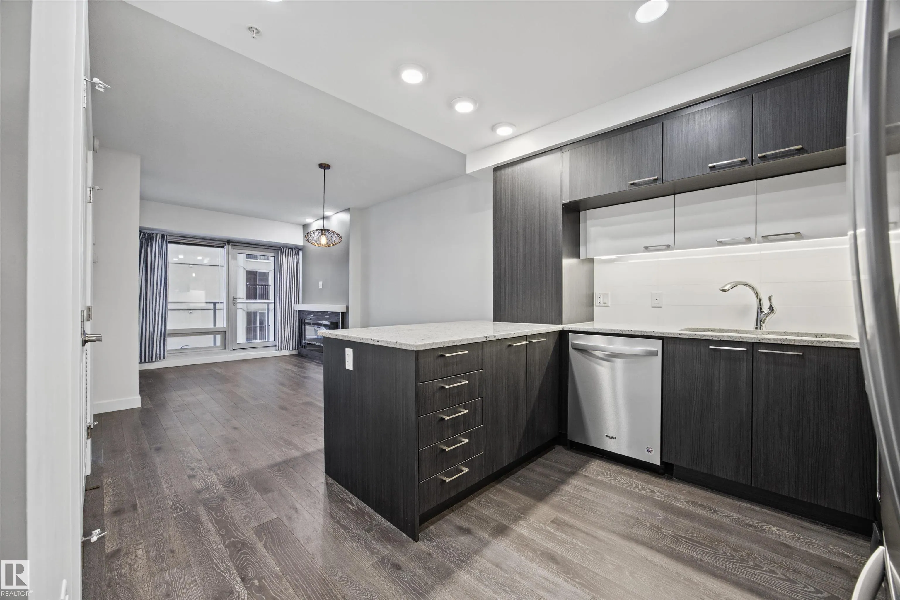 9720 106 Street