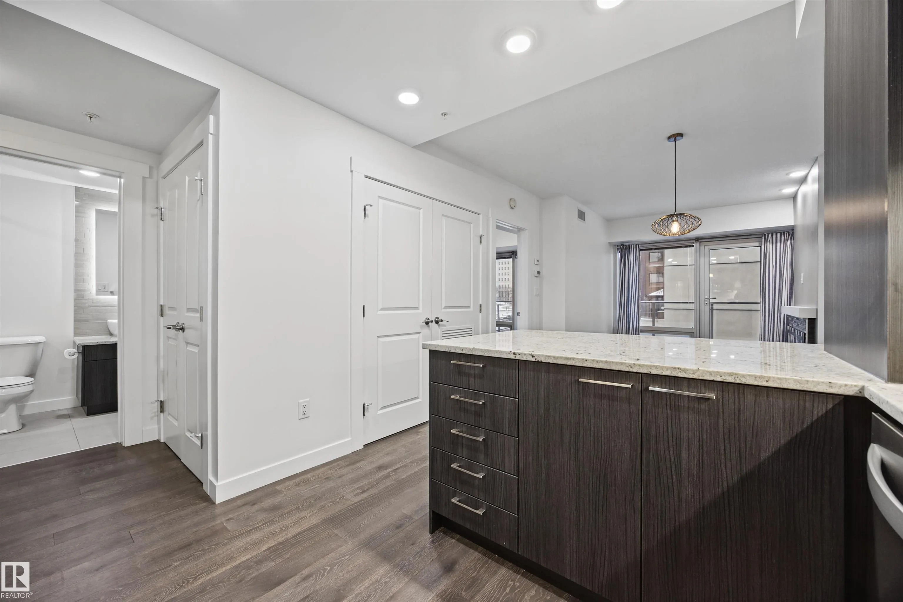 9720 106 Street
