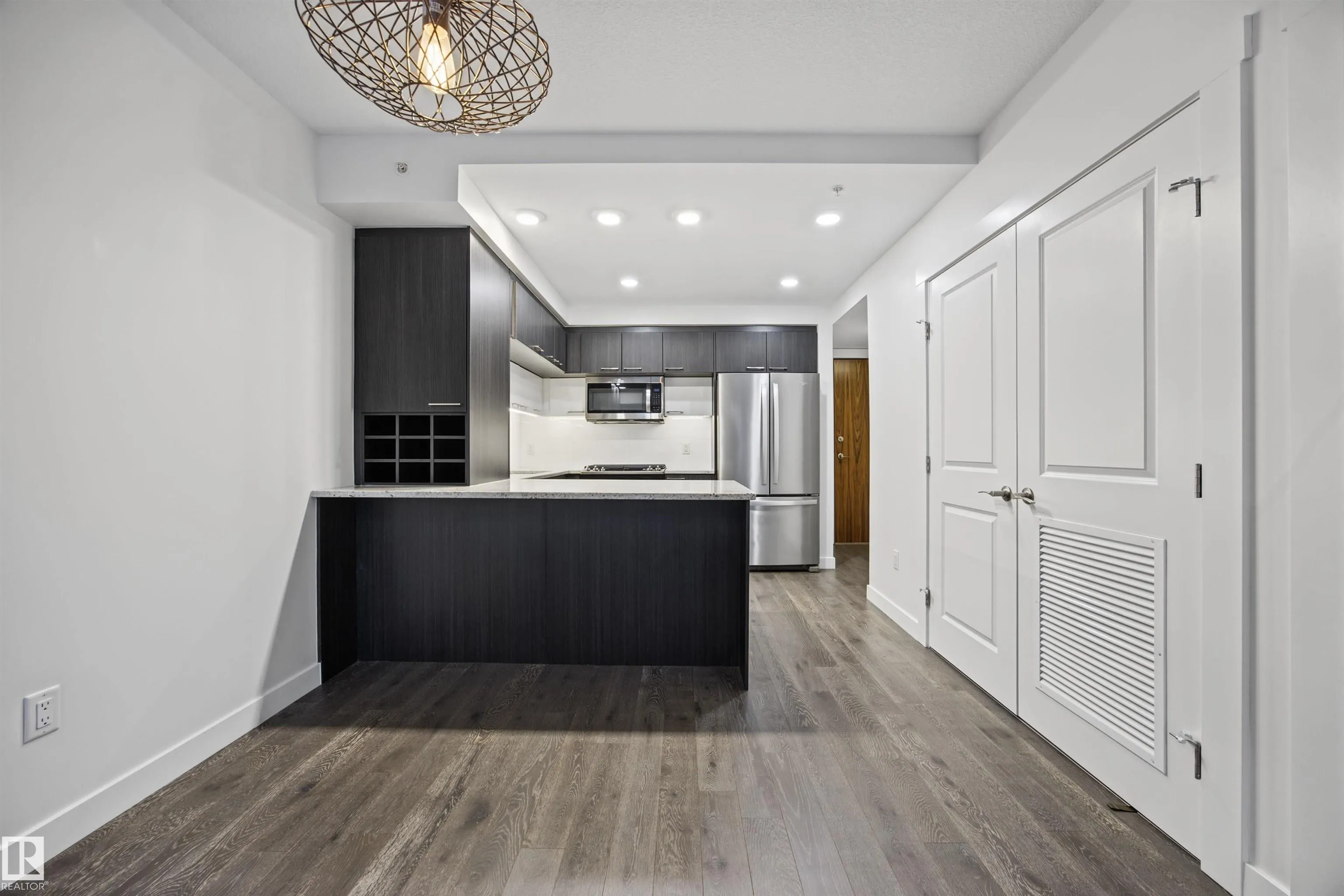 9720 106 Street