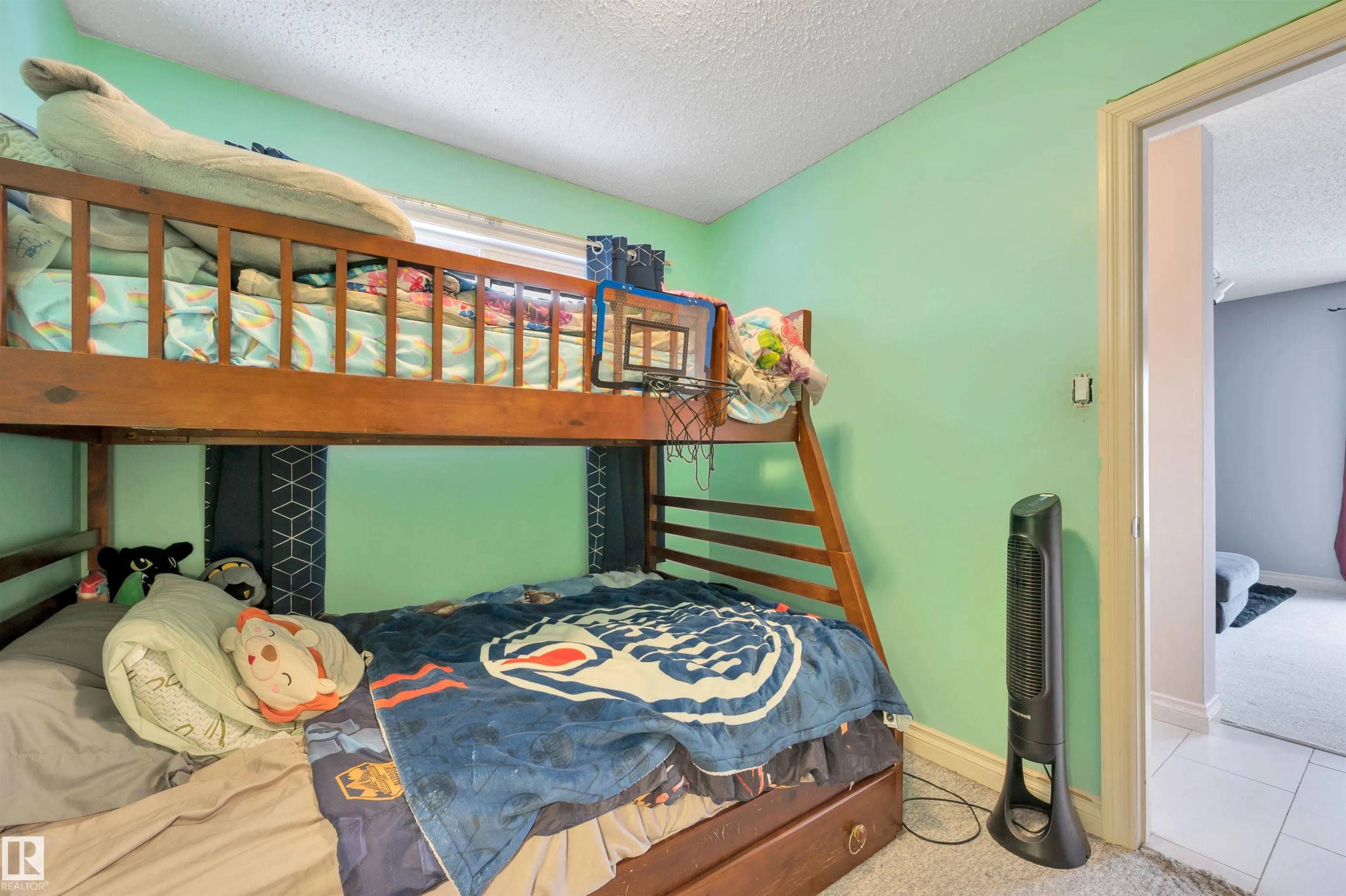 7 ANITA Crescent