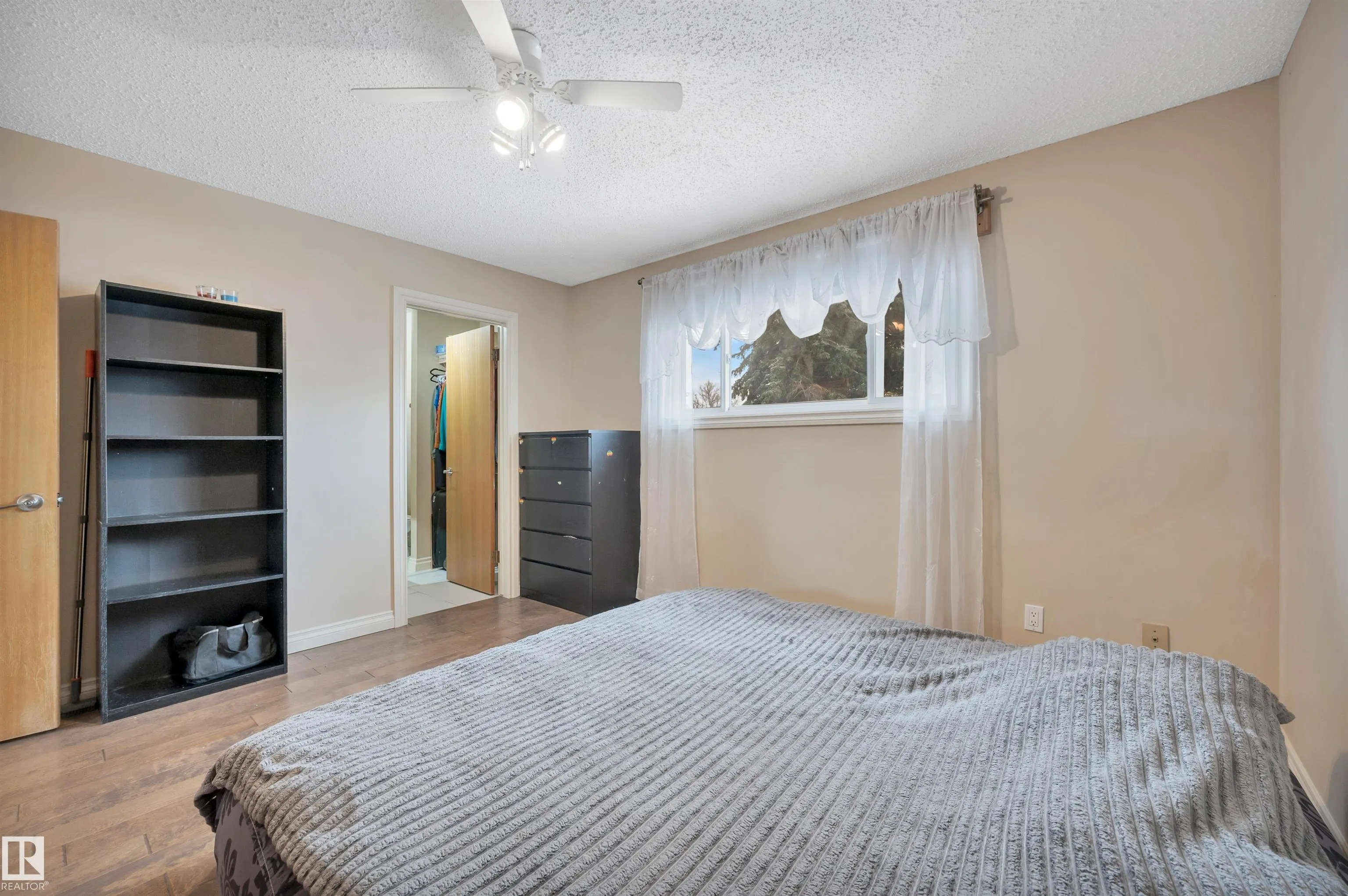 7 ANITA Crescent