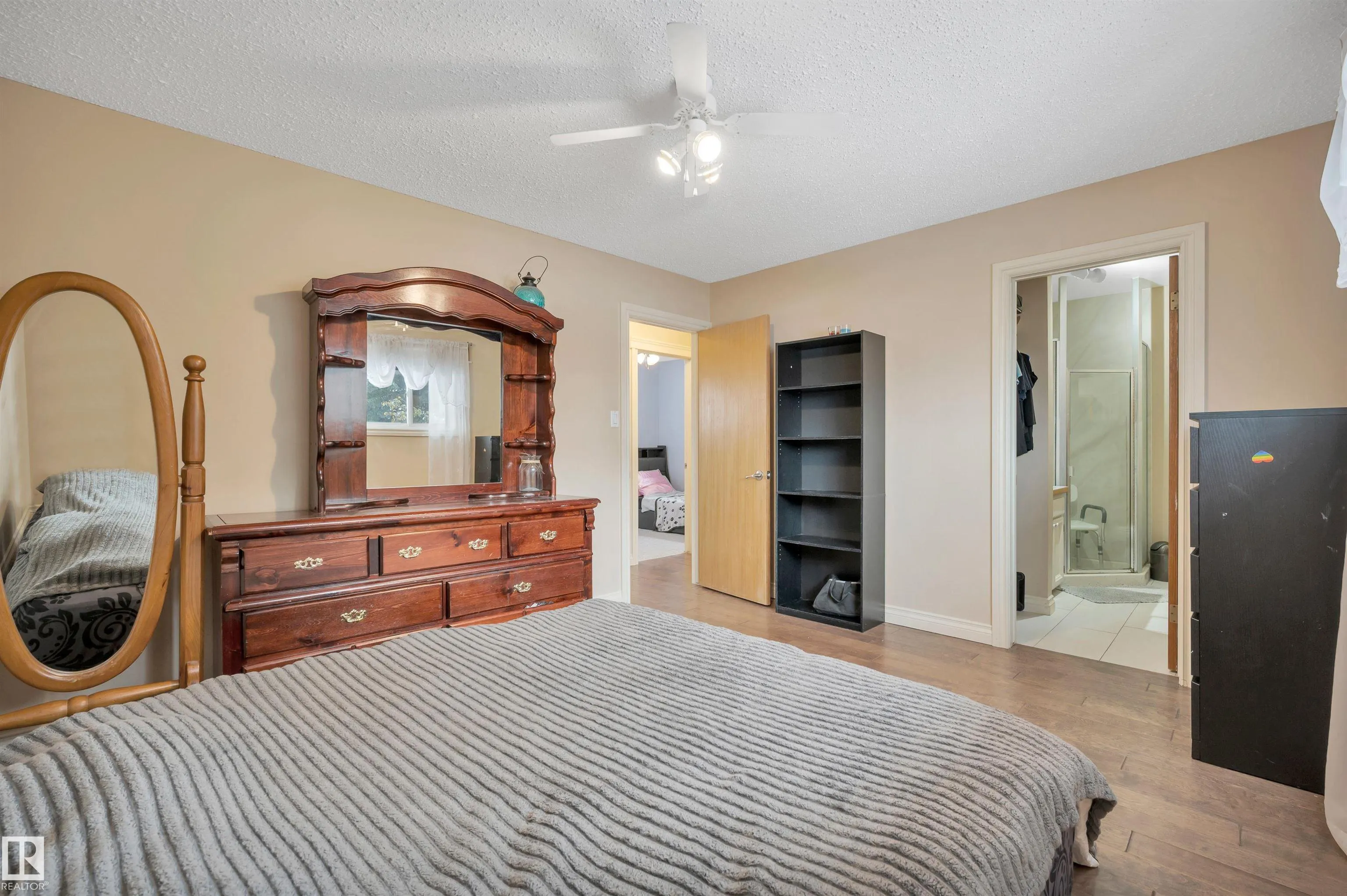 7 ANITA Crescent