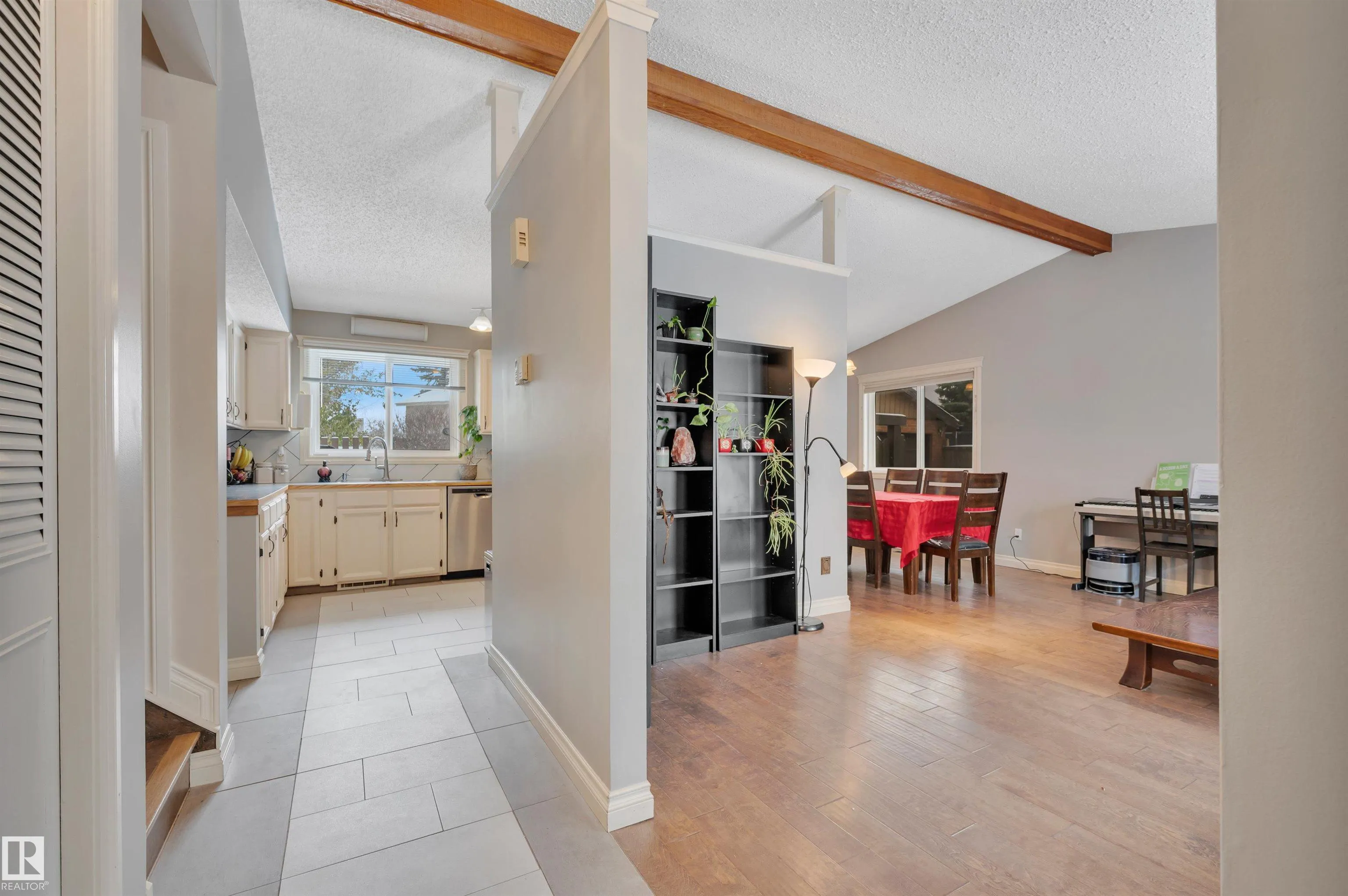 7 ANITA Crescent