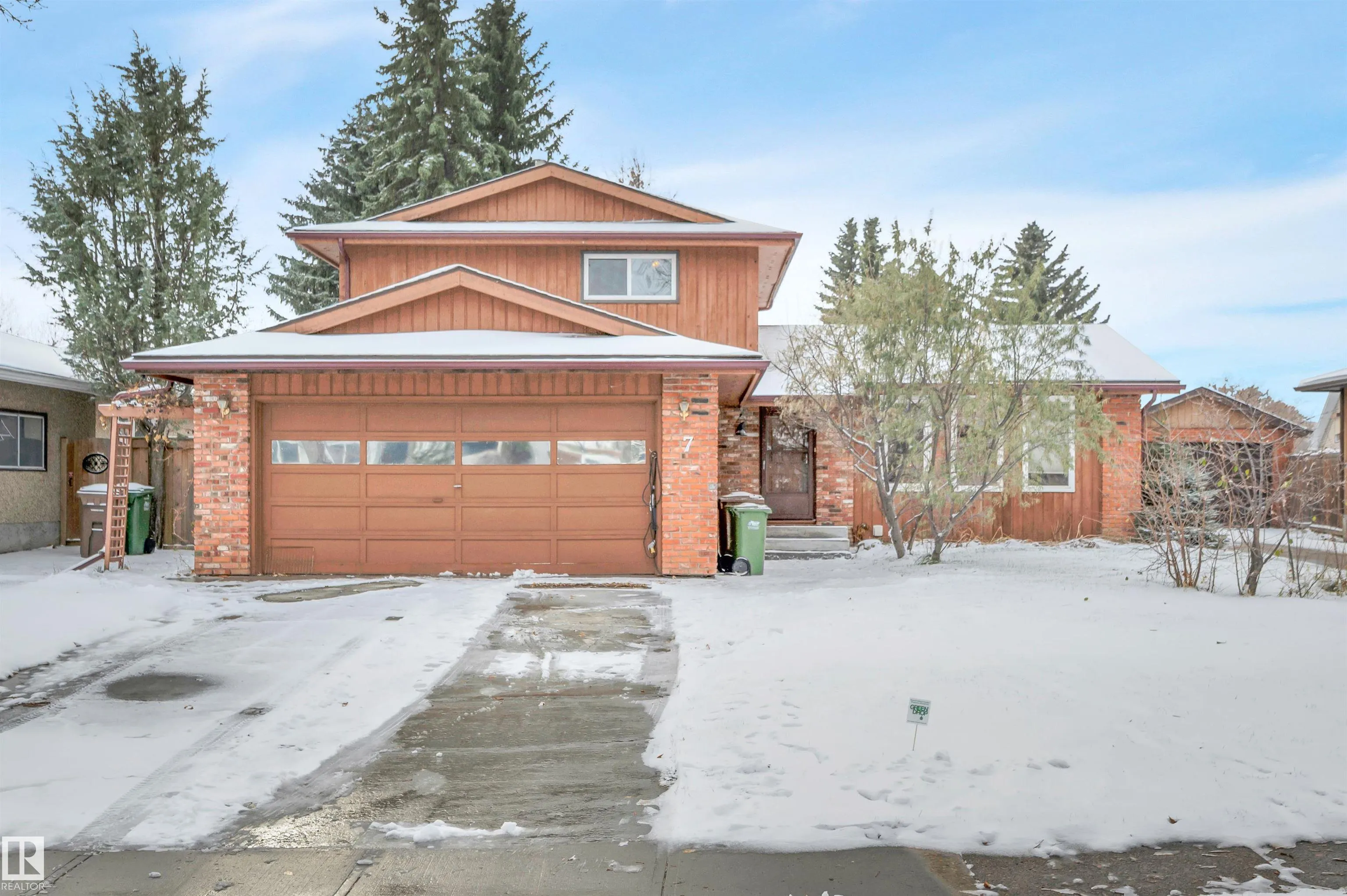 7 ANITA Crescent