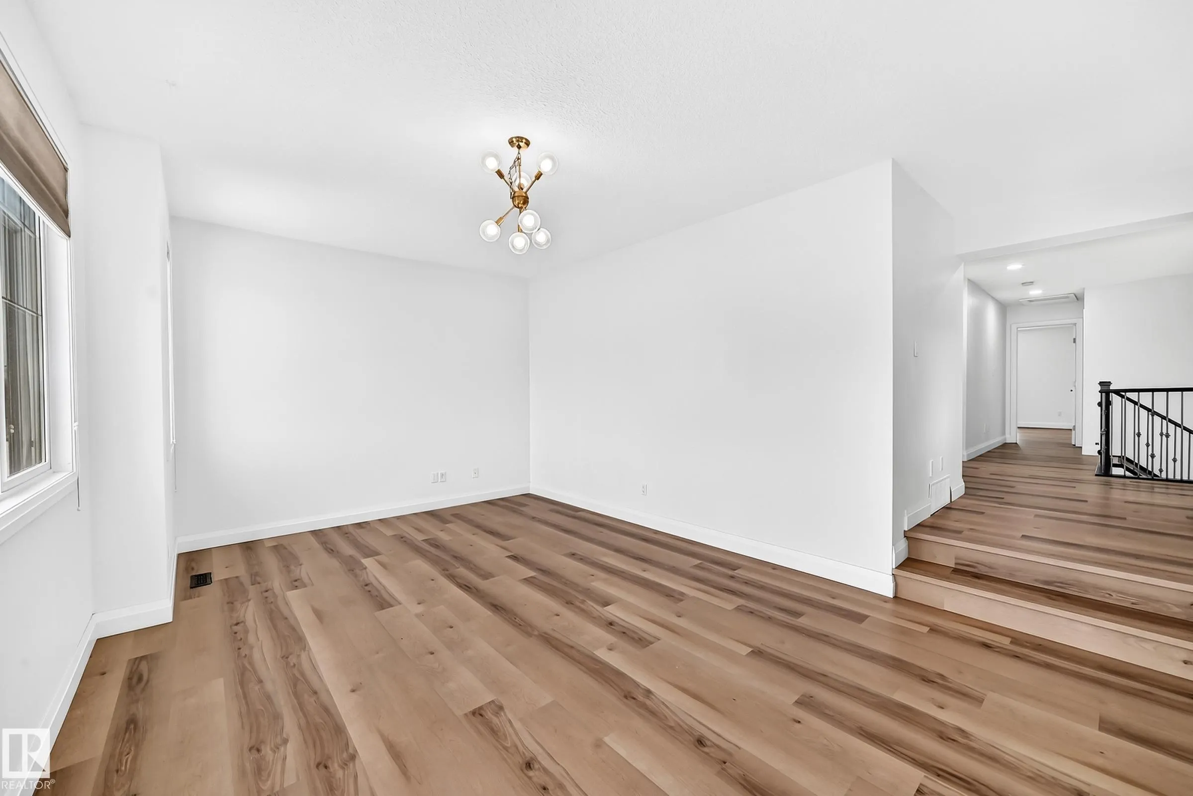 244 SHEPPARD Circle