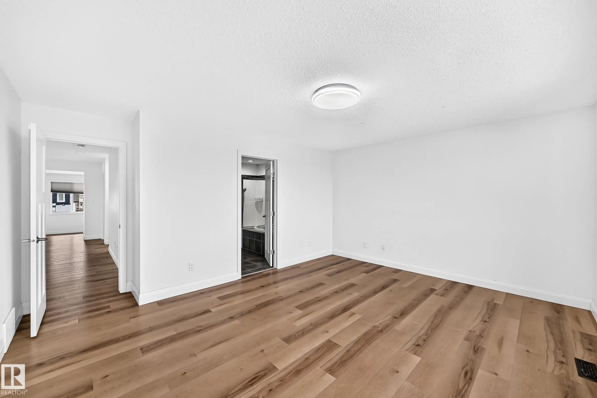 244 SHEPPARD Circle