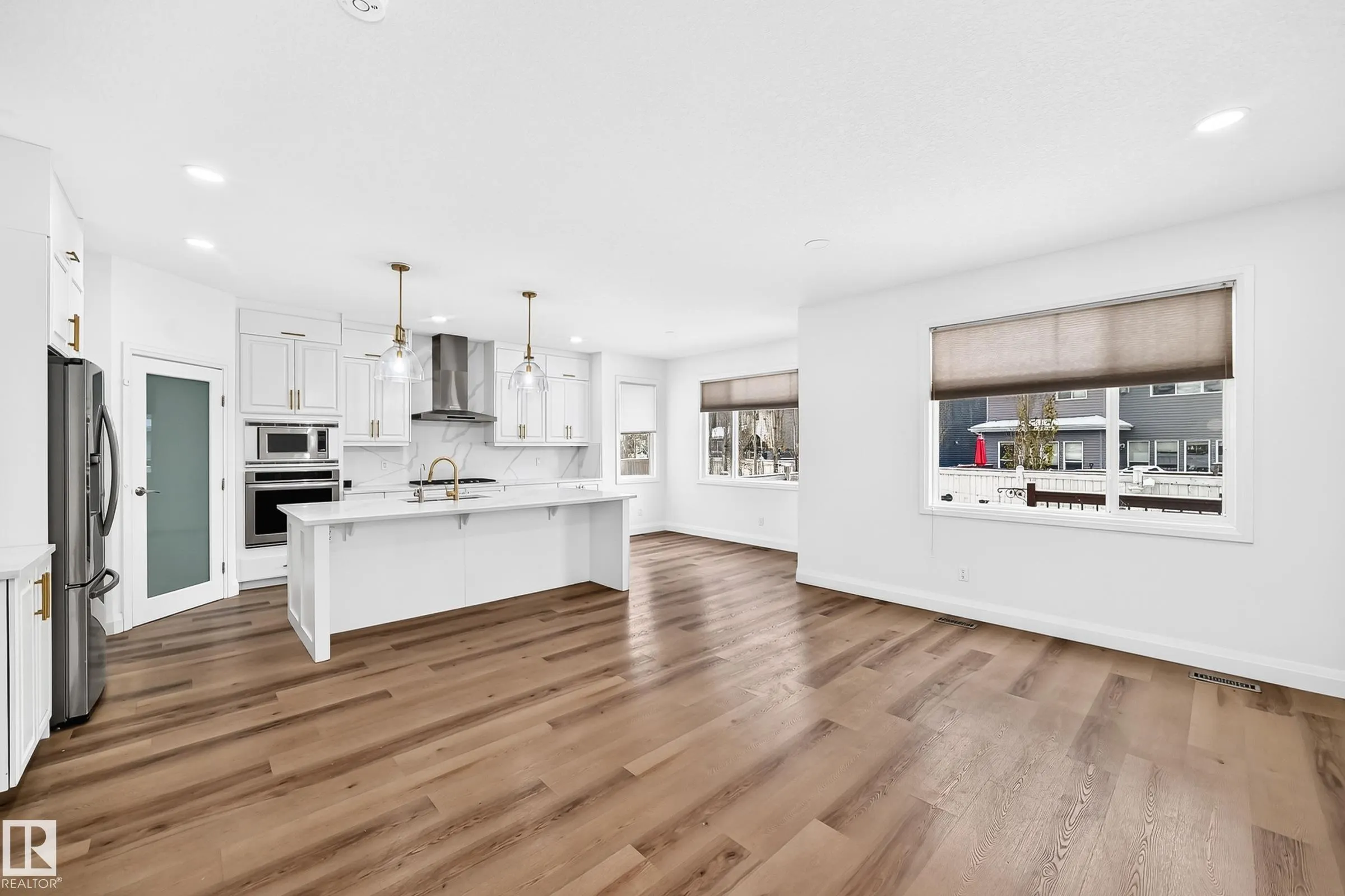 244 SHEPPARD Circle