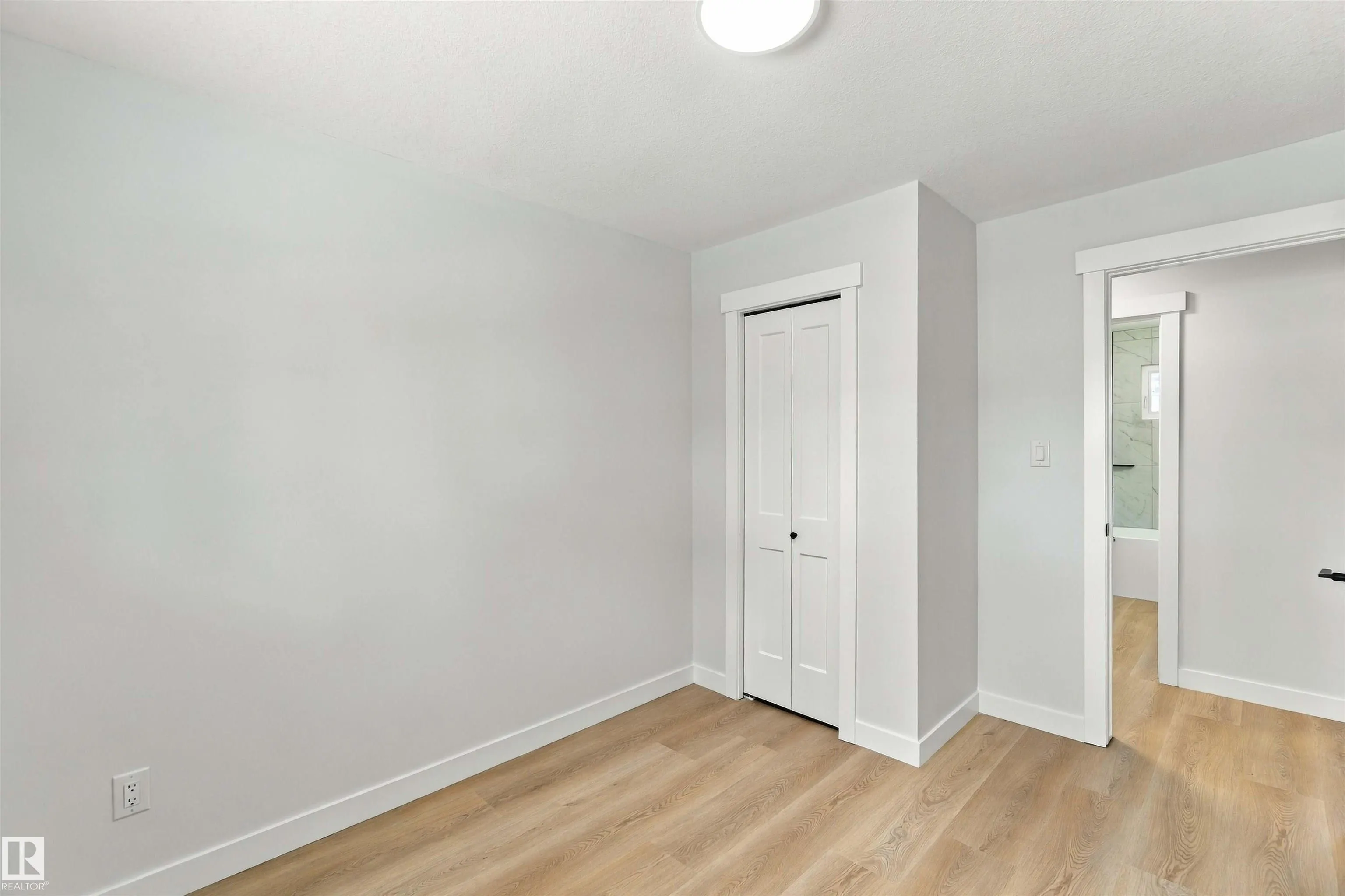 15012 59A Street