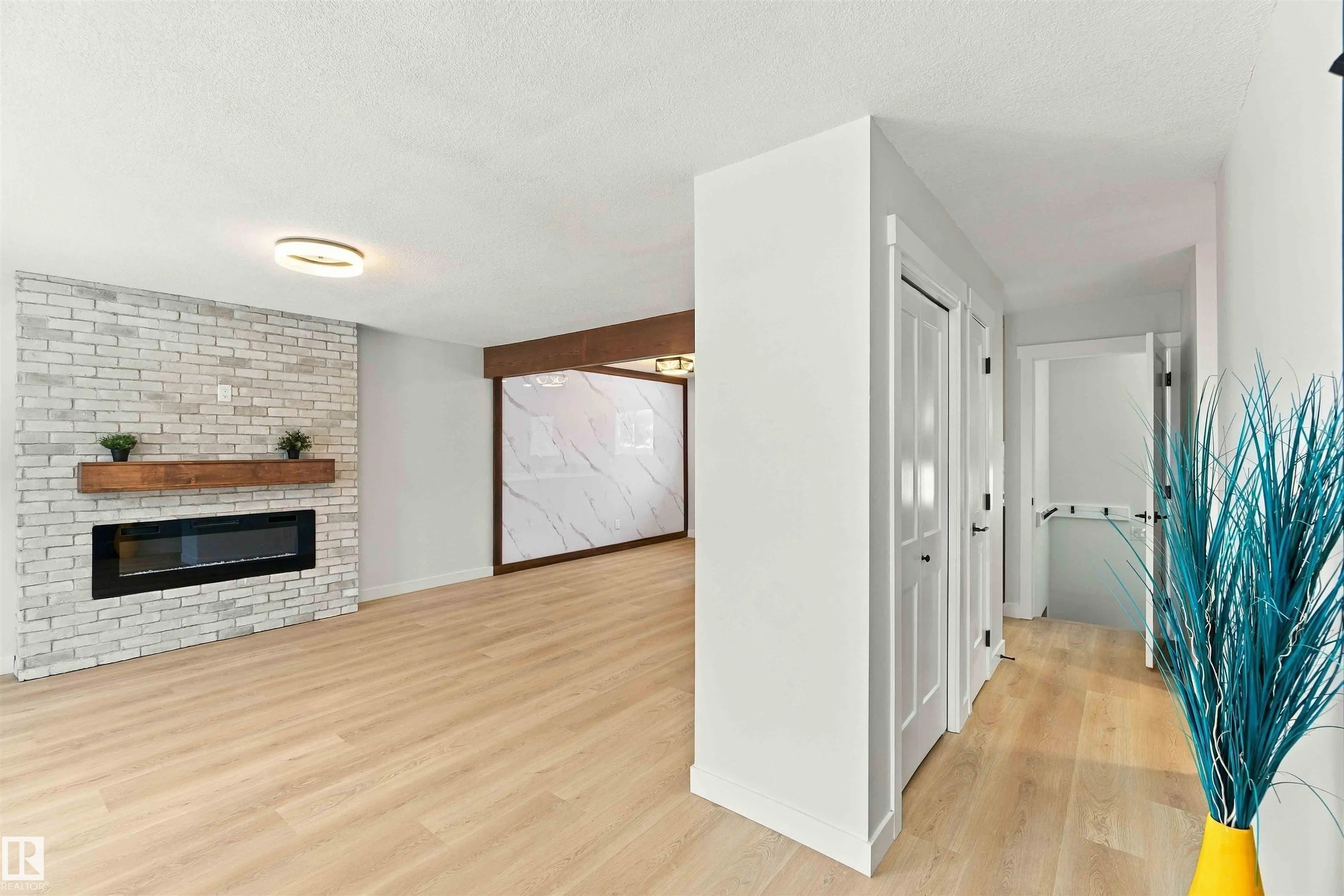 15012 59A Street