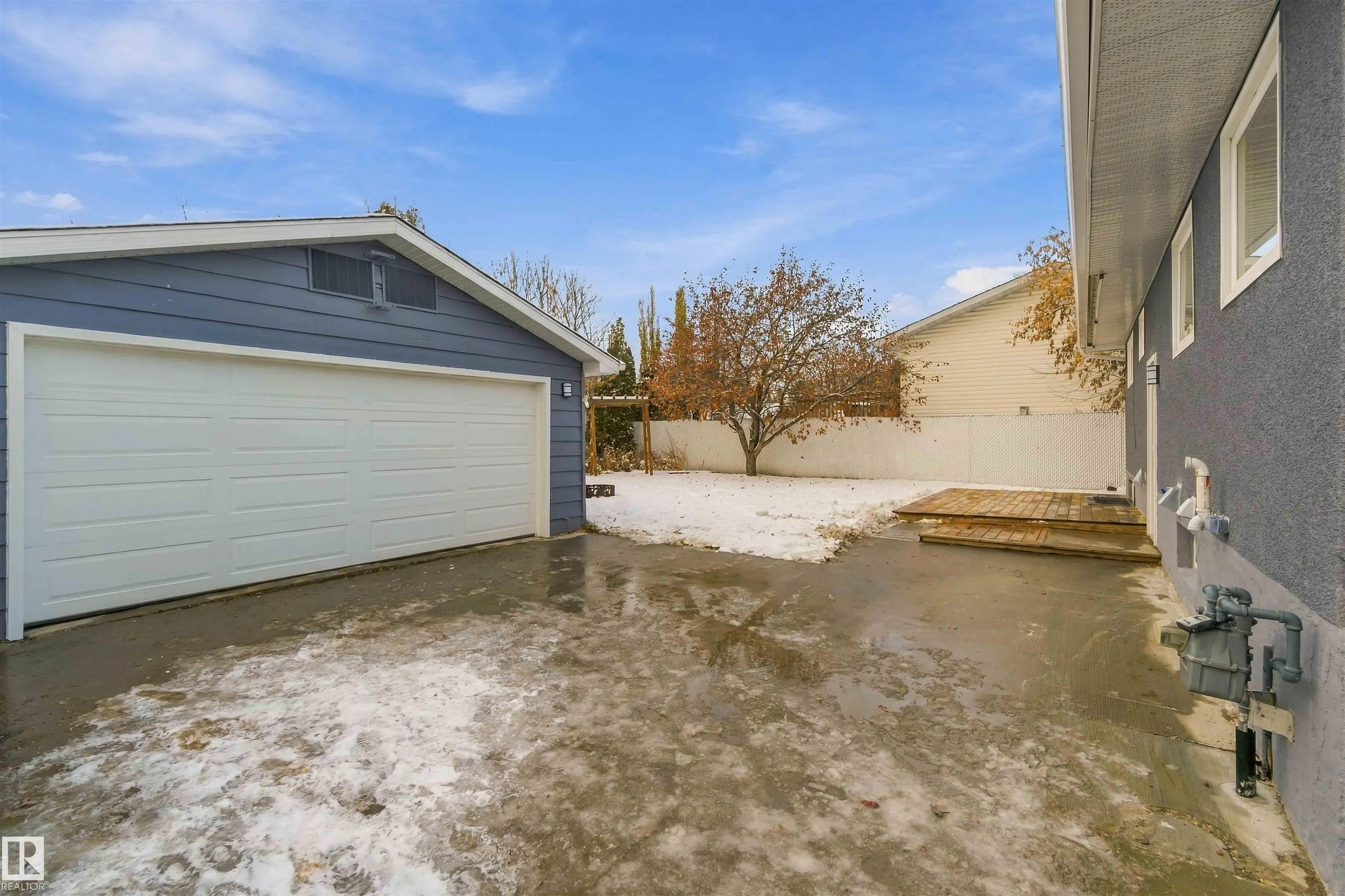 15012 59A Street