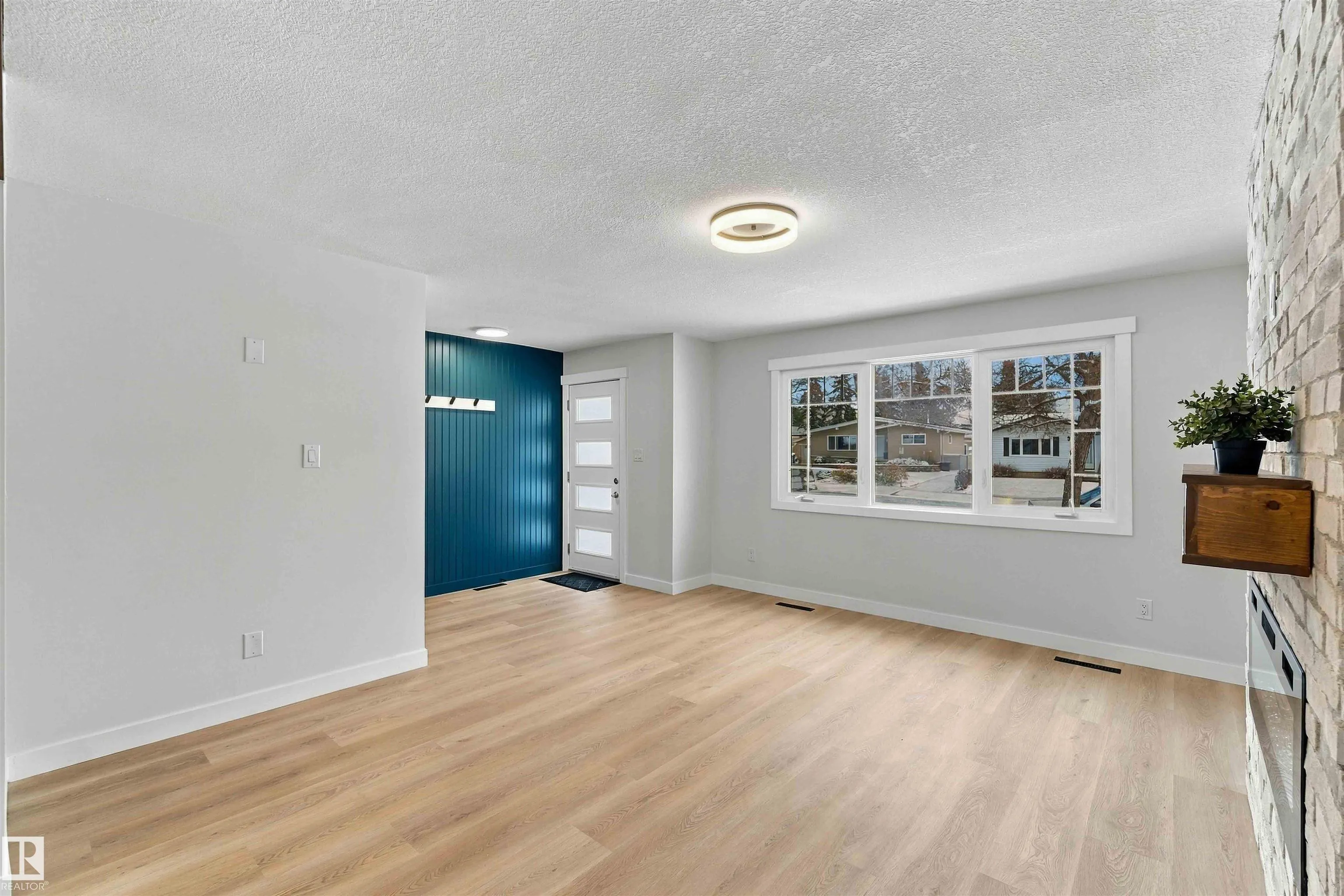 15012 59A Street