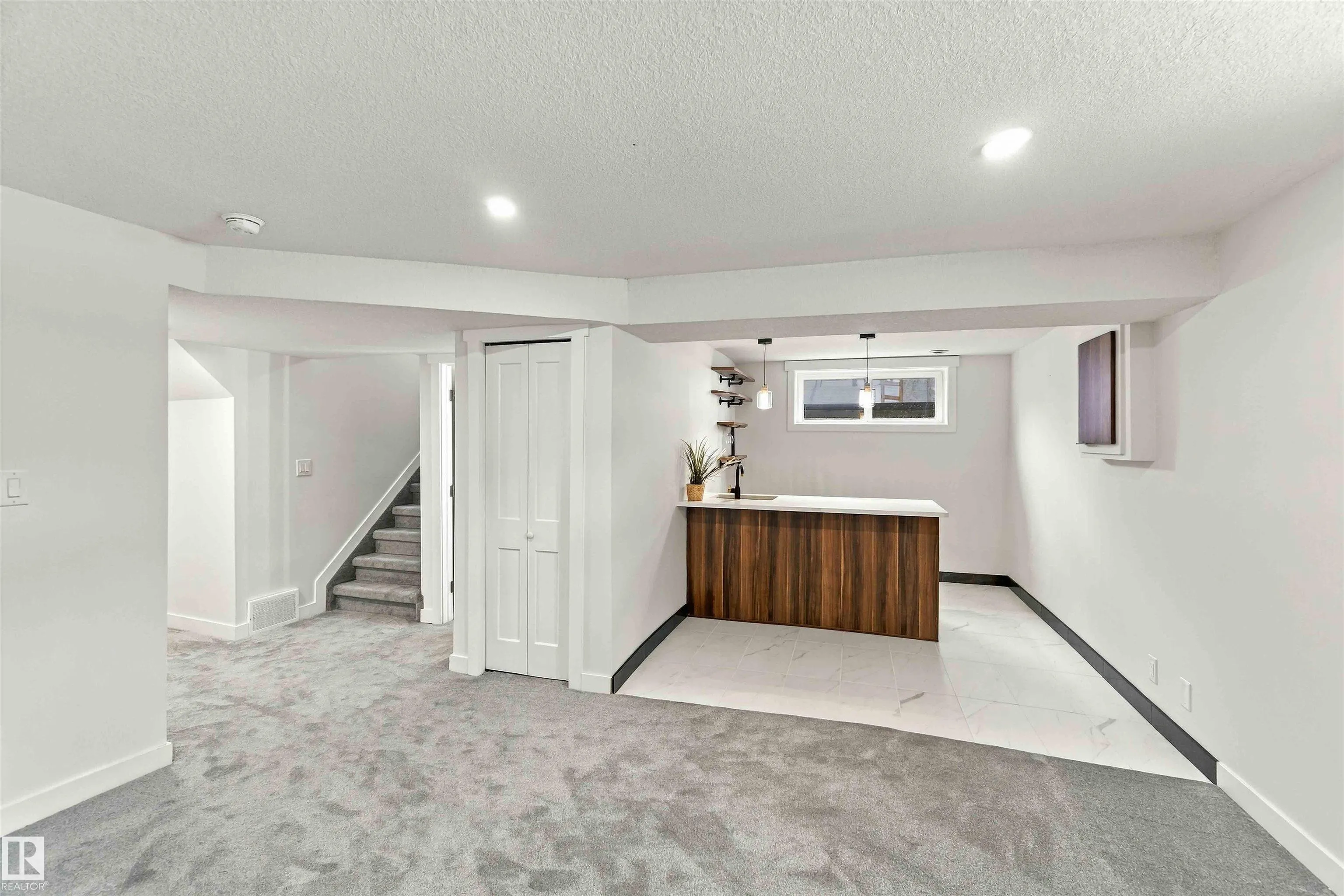 15012 59A Street