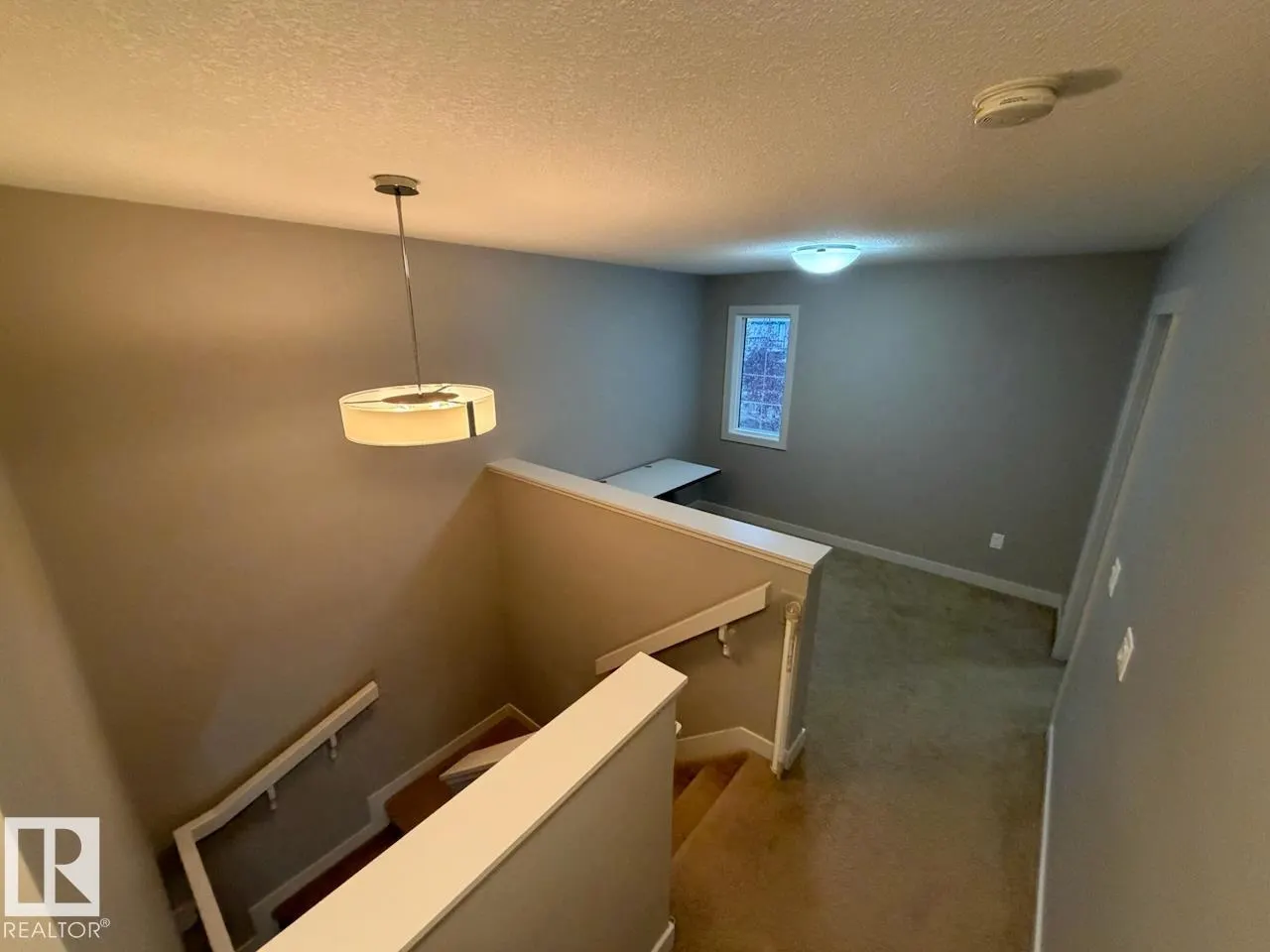 153 SUMMERSTONE Lane