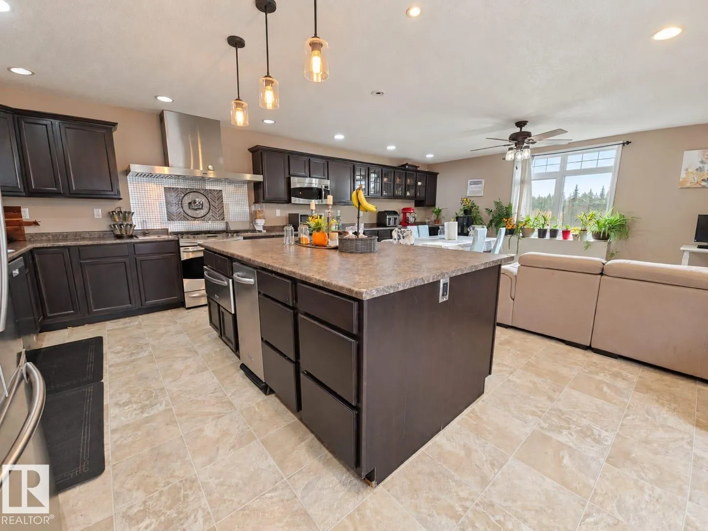 40038 TWP ROAD 470