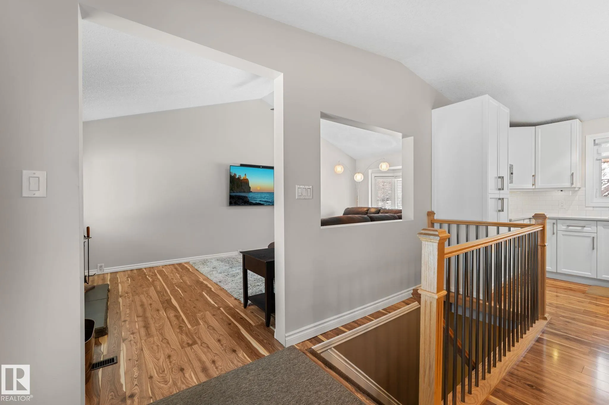 3 CYPRESS Avenue
