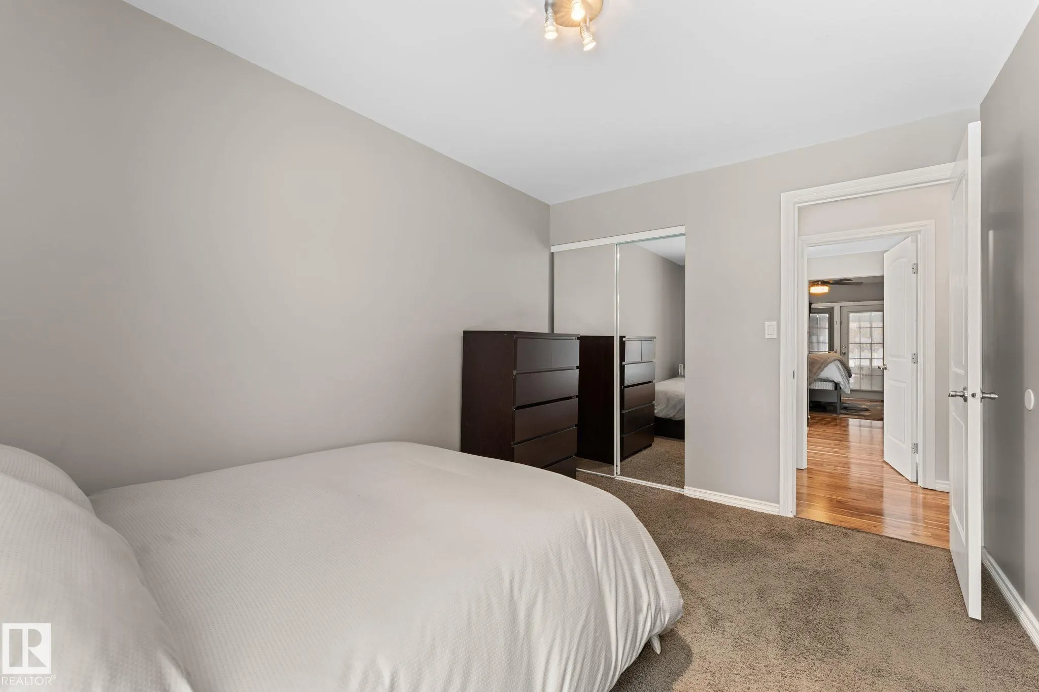 3 CYPRESS Avenue