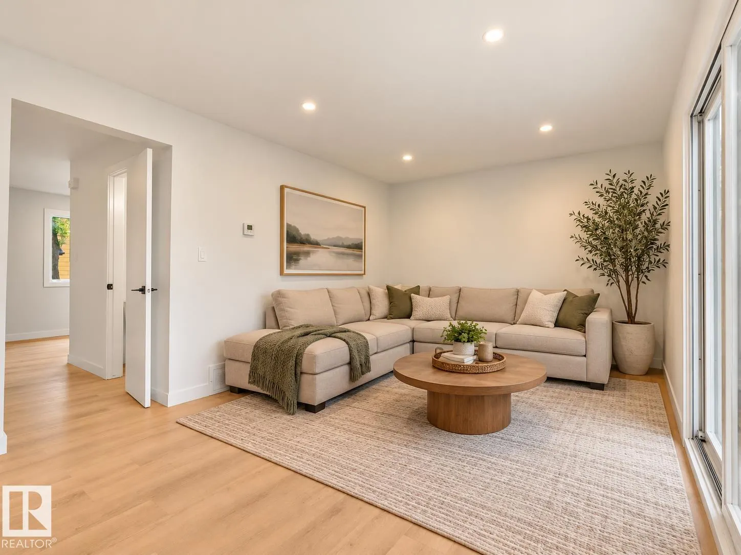 126 Woodstock