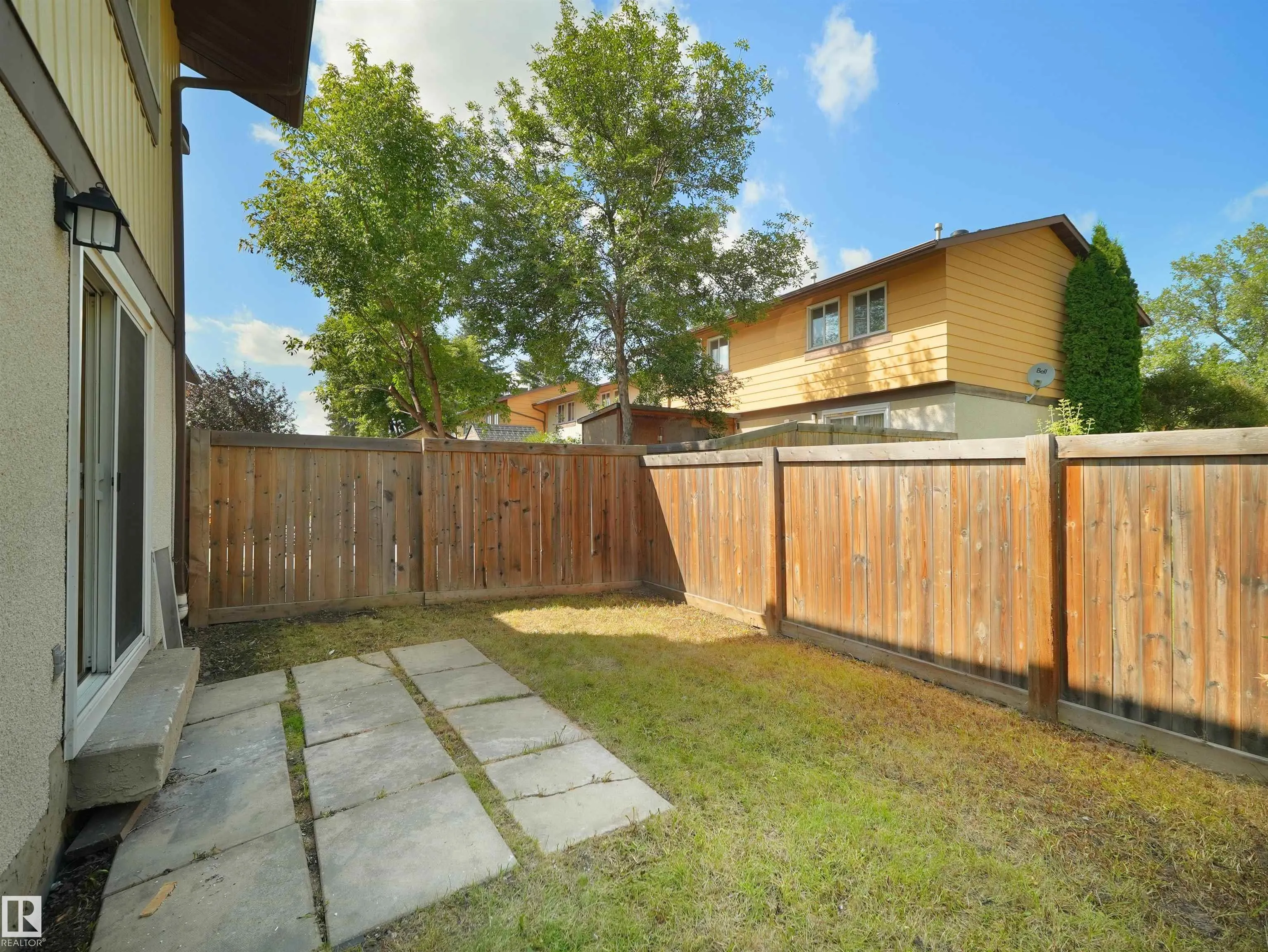 126 Woodstock