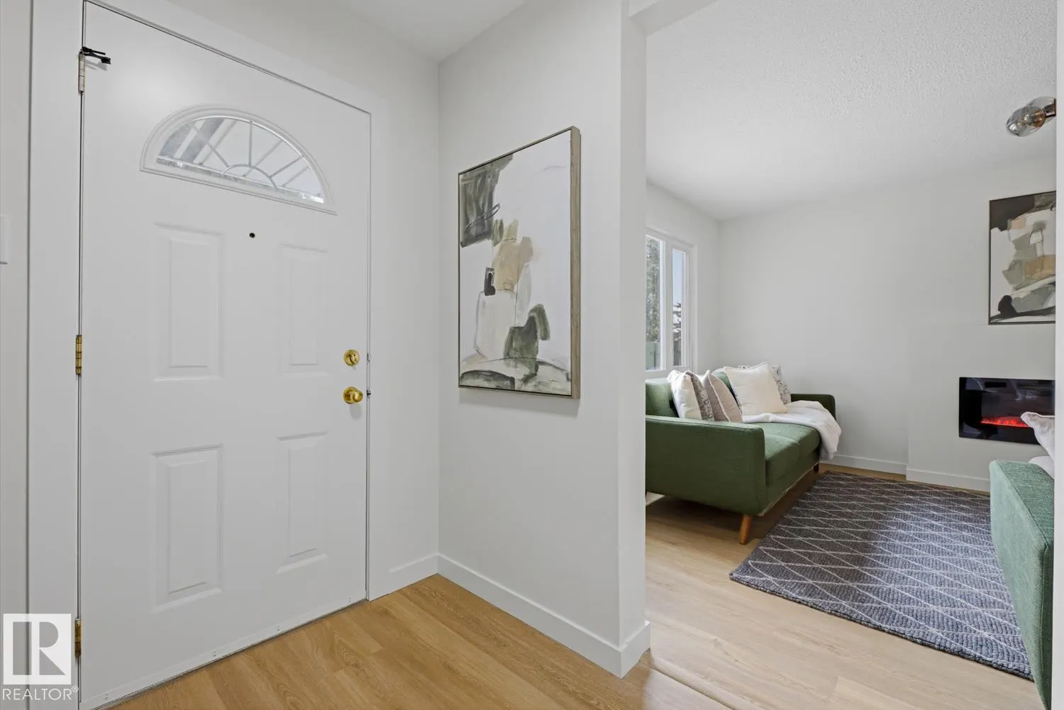 7D CALLINGWOOD Court