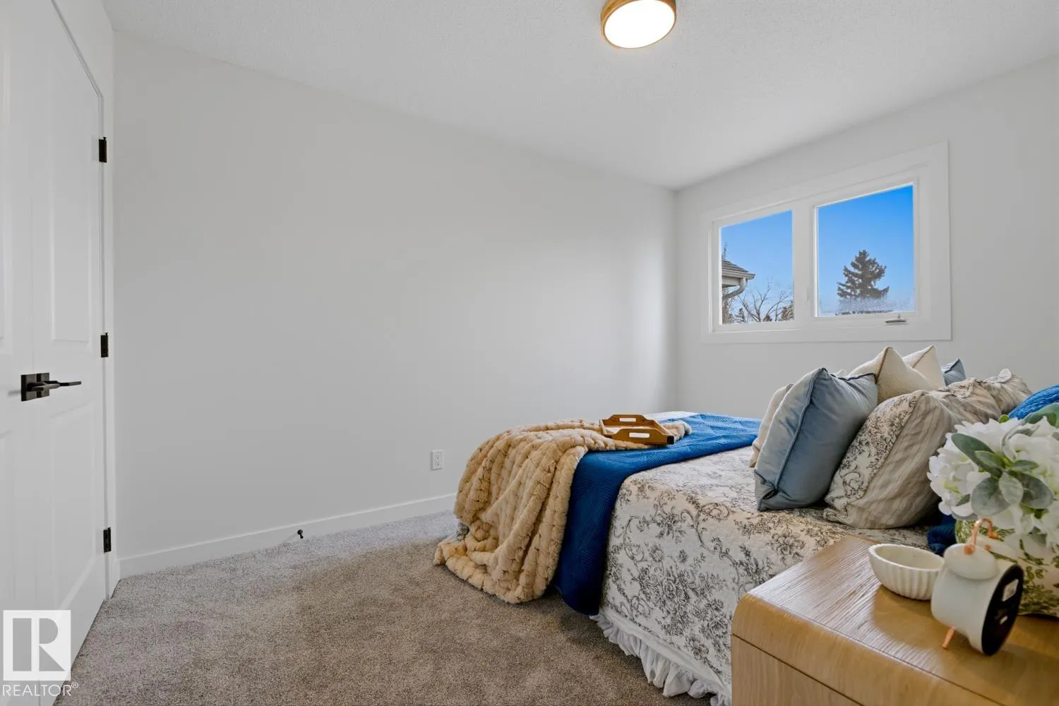 7D CALLINGWOOD Court