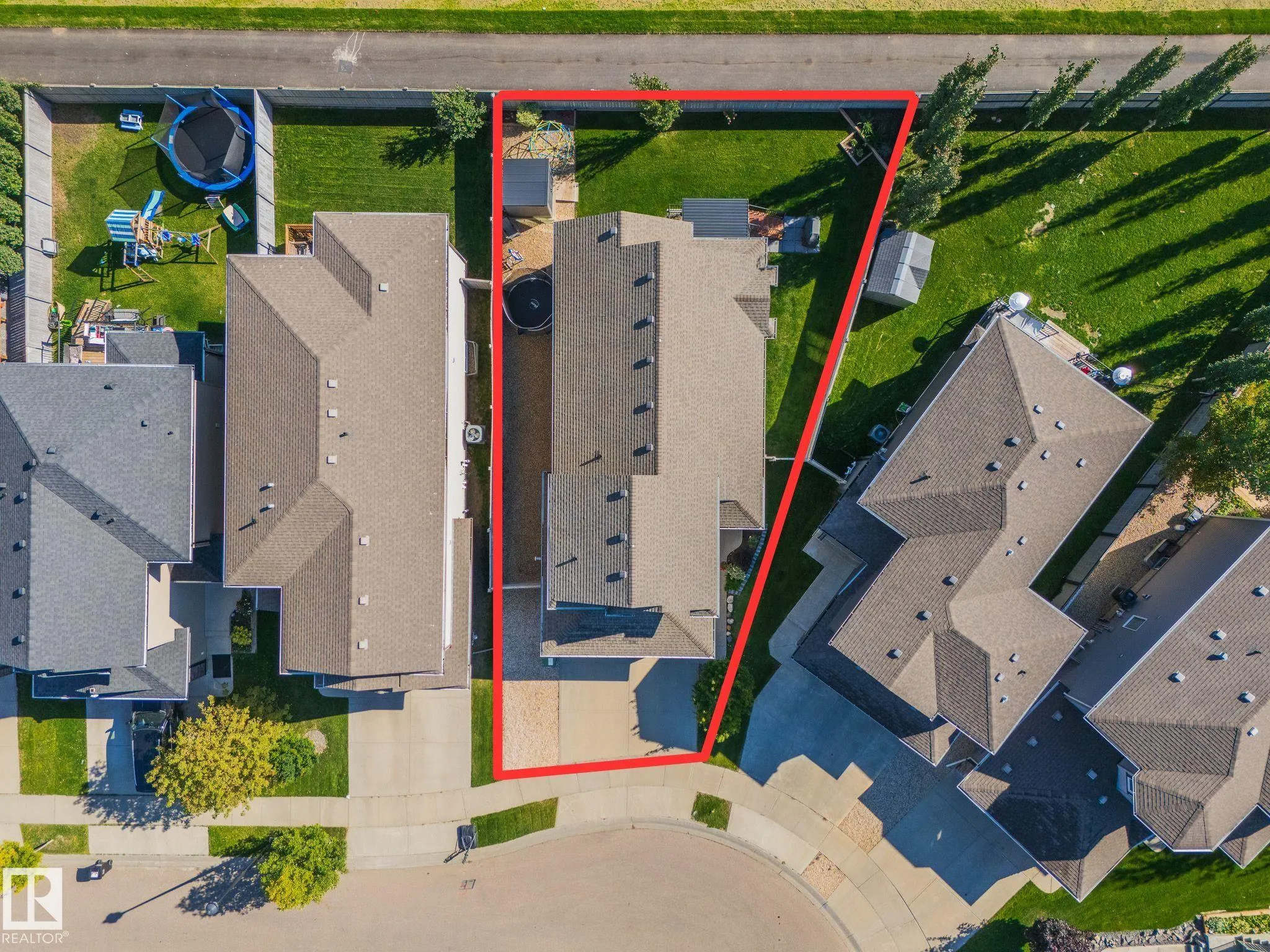 53 SANDALWOOD Place