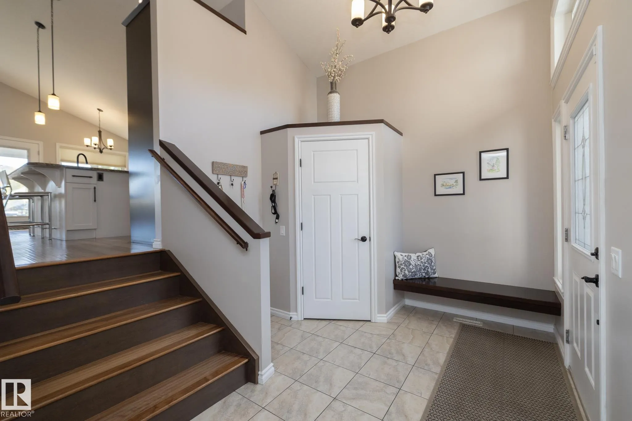 53 SANDALWOOD Place