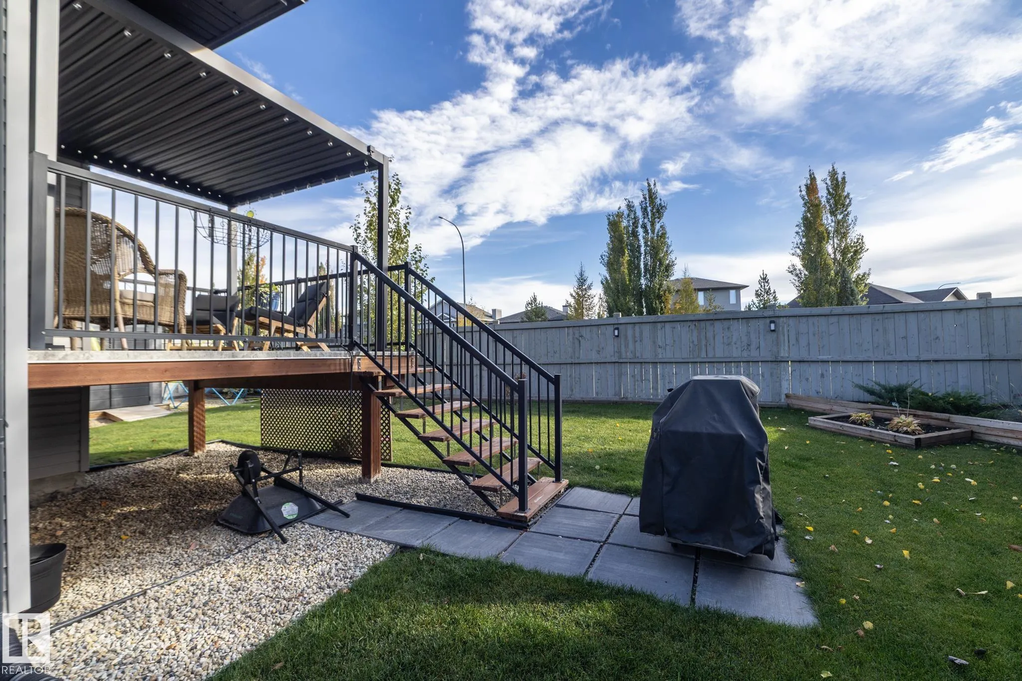 53 SANDALWOOD Place